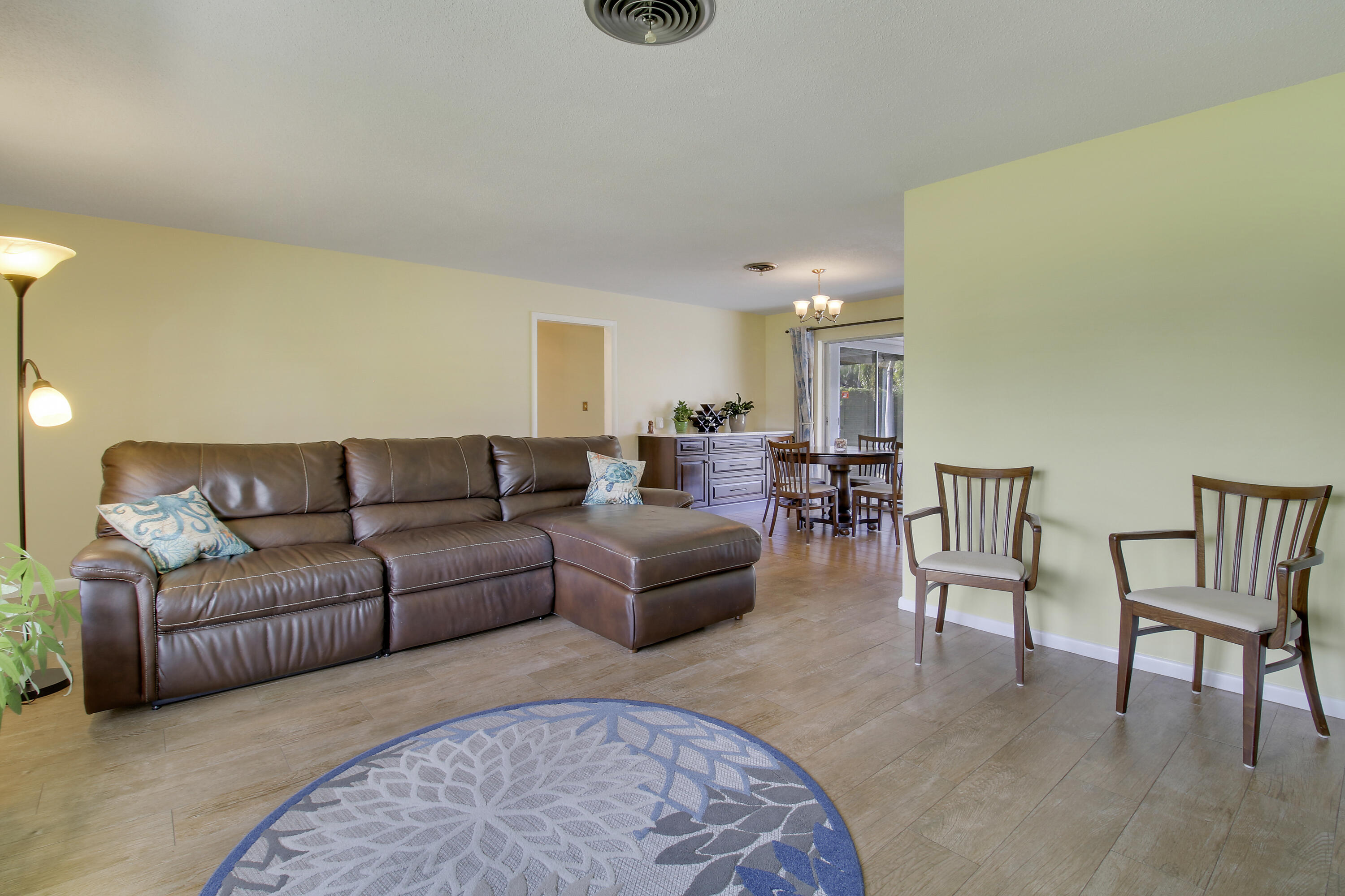 60 Camelia, Tequesta FL 33469