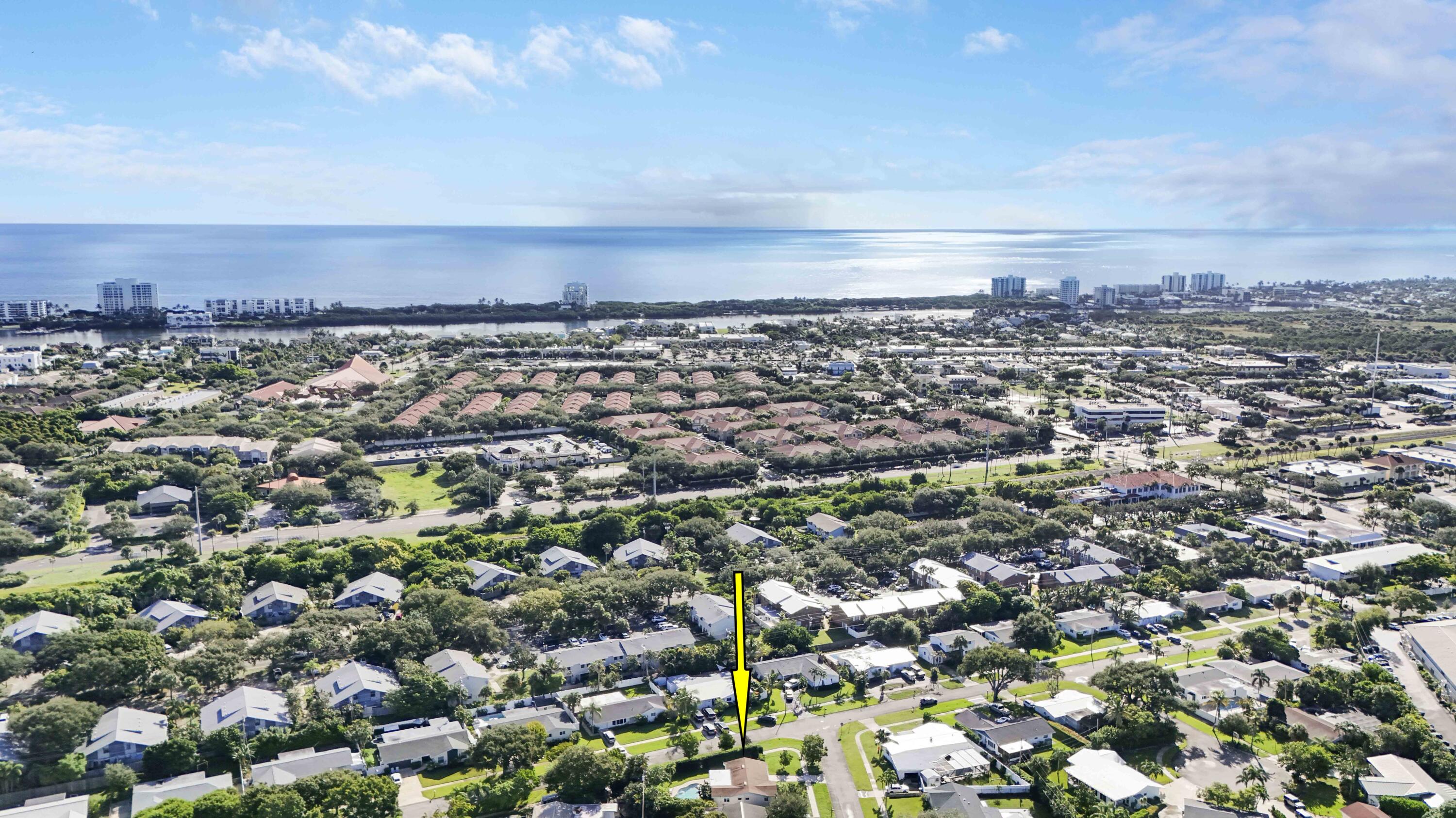 60 Camelia, Tequesta FL 33469