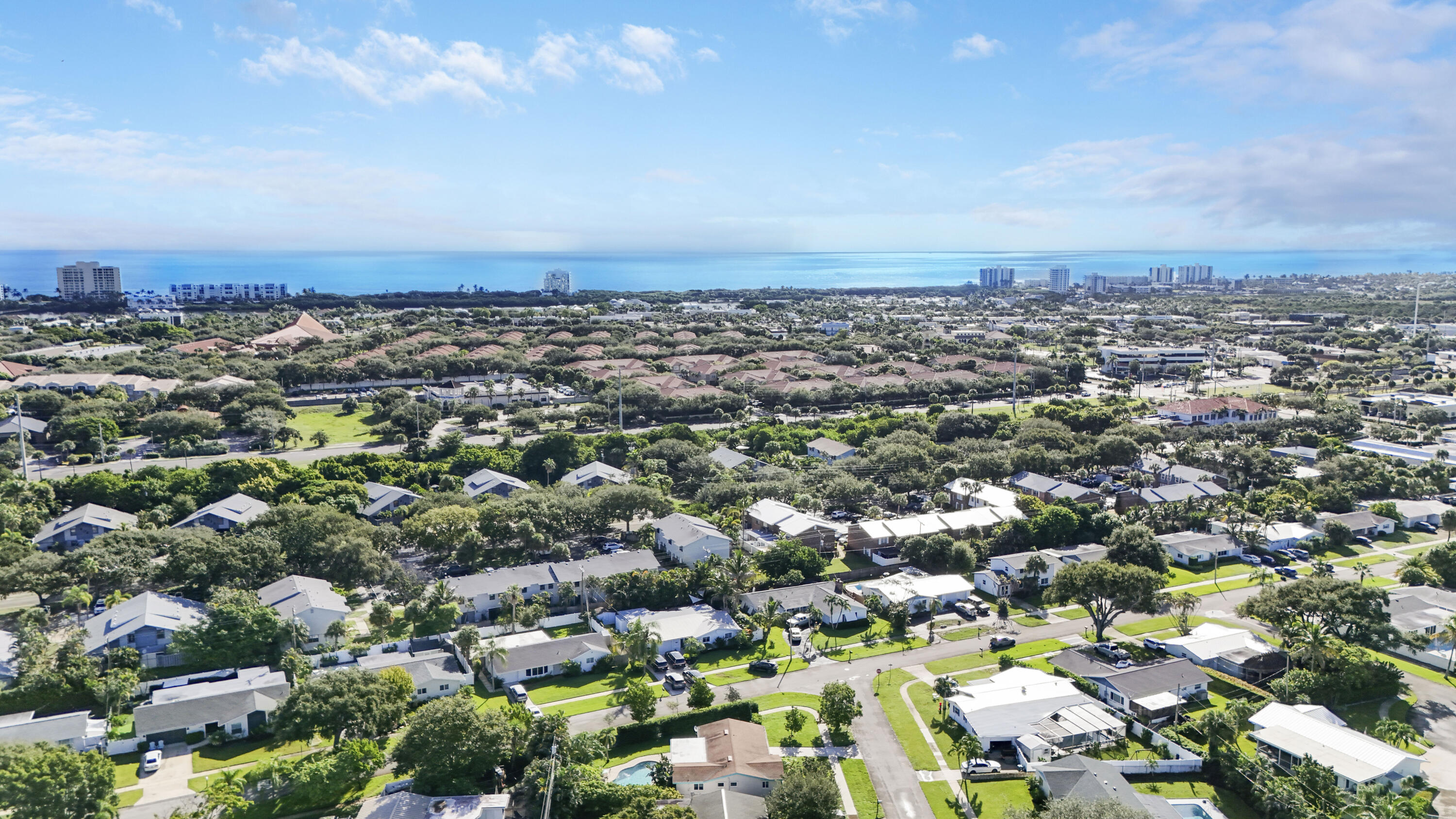 60 Camelia, Tequesta FL 33469
