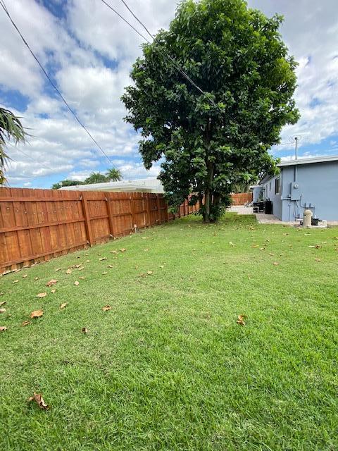6601 LAKE CLARKE, Lake Clarke Shores FL 33406