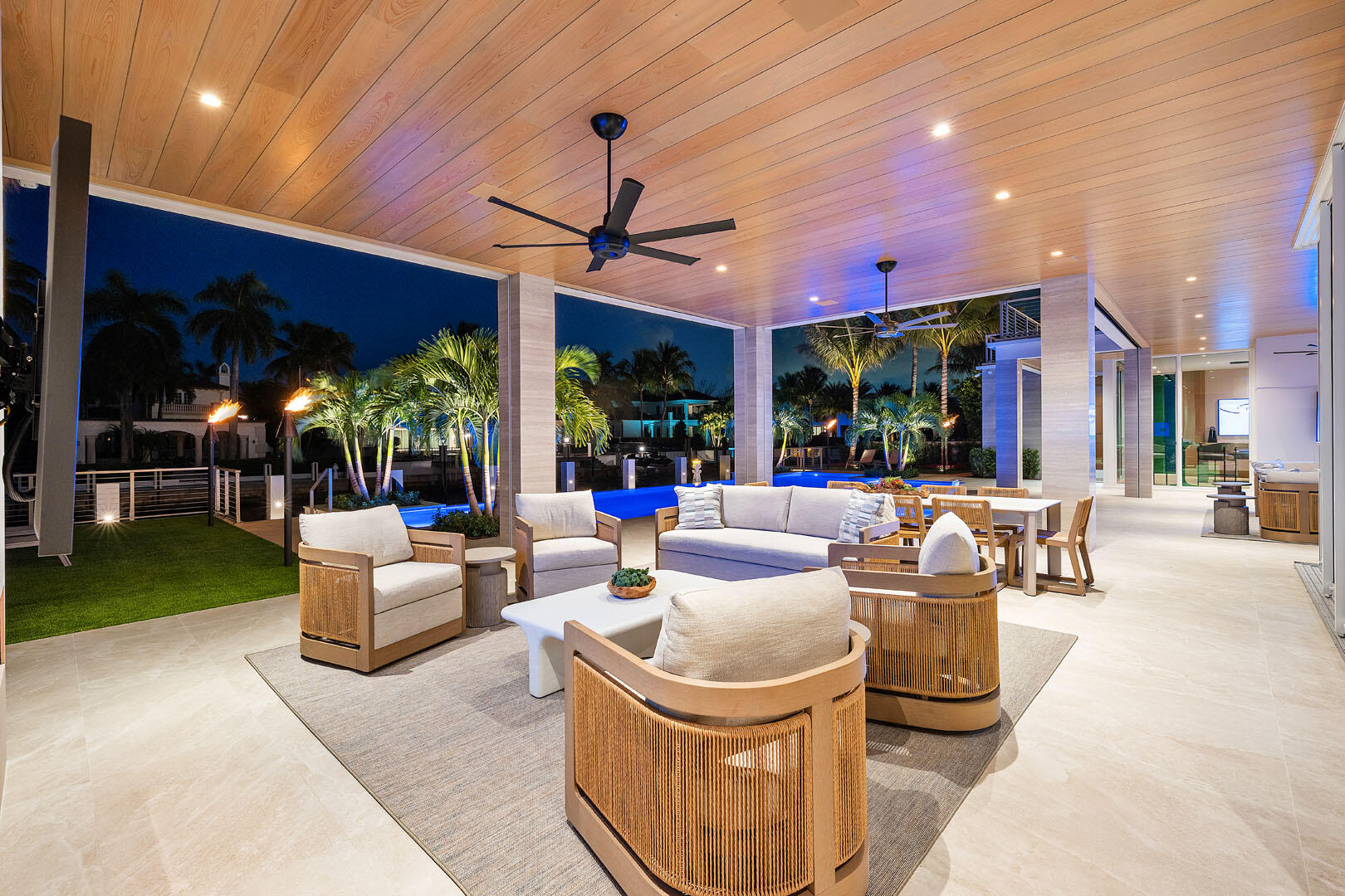 336 E Coconut Palm, Boca Raton FL 33432