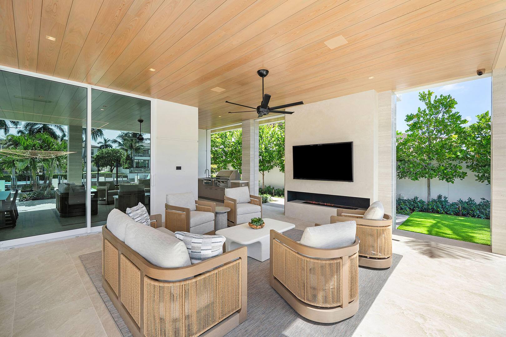 336 E Coconut Palm, Boca Raton FL 33432