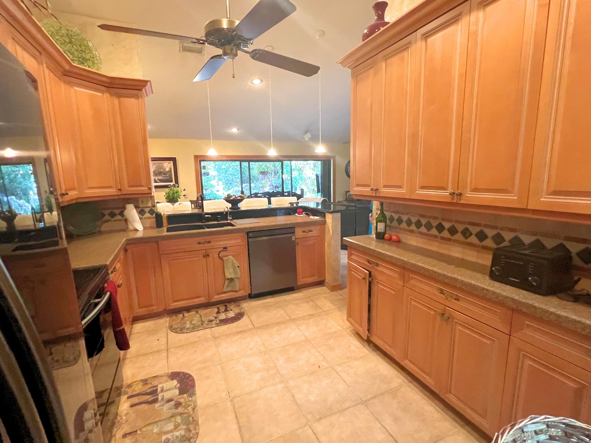 7300 NW 44TH, Fort Lauderdale FL 33073