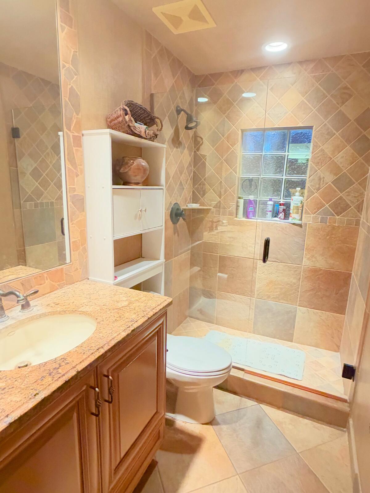 7300 NW 44TH, Fort Lauderdale FL 33073