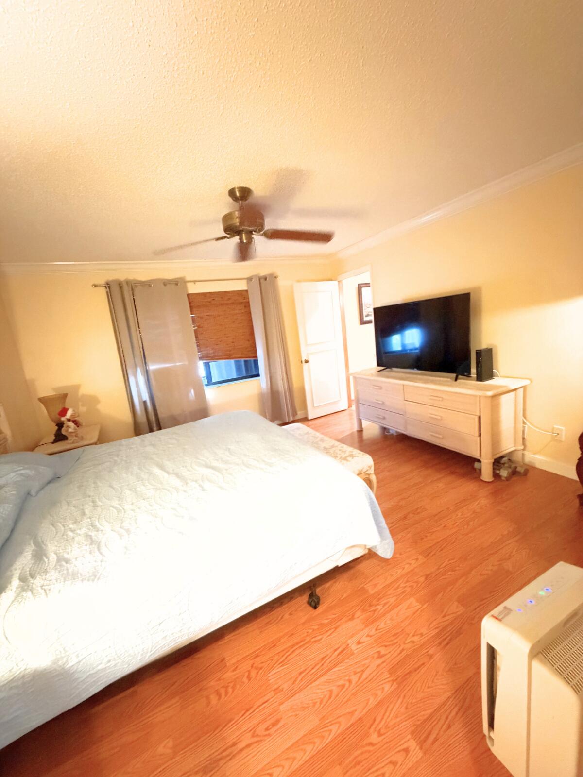 7300 NW 44TH, Fort Lauderdale FL 33073
