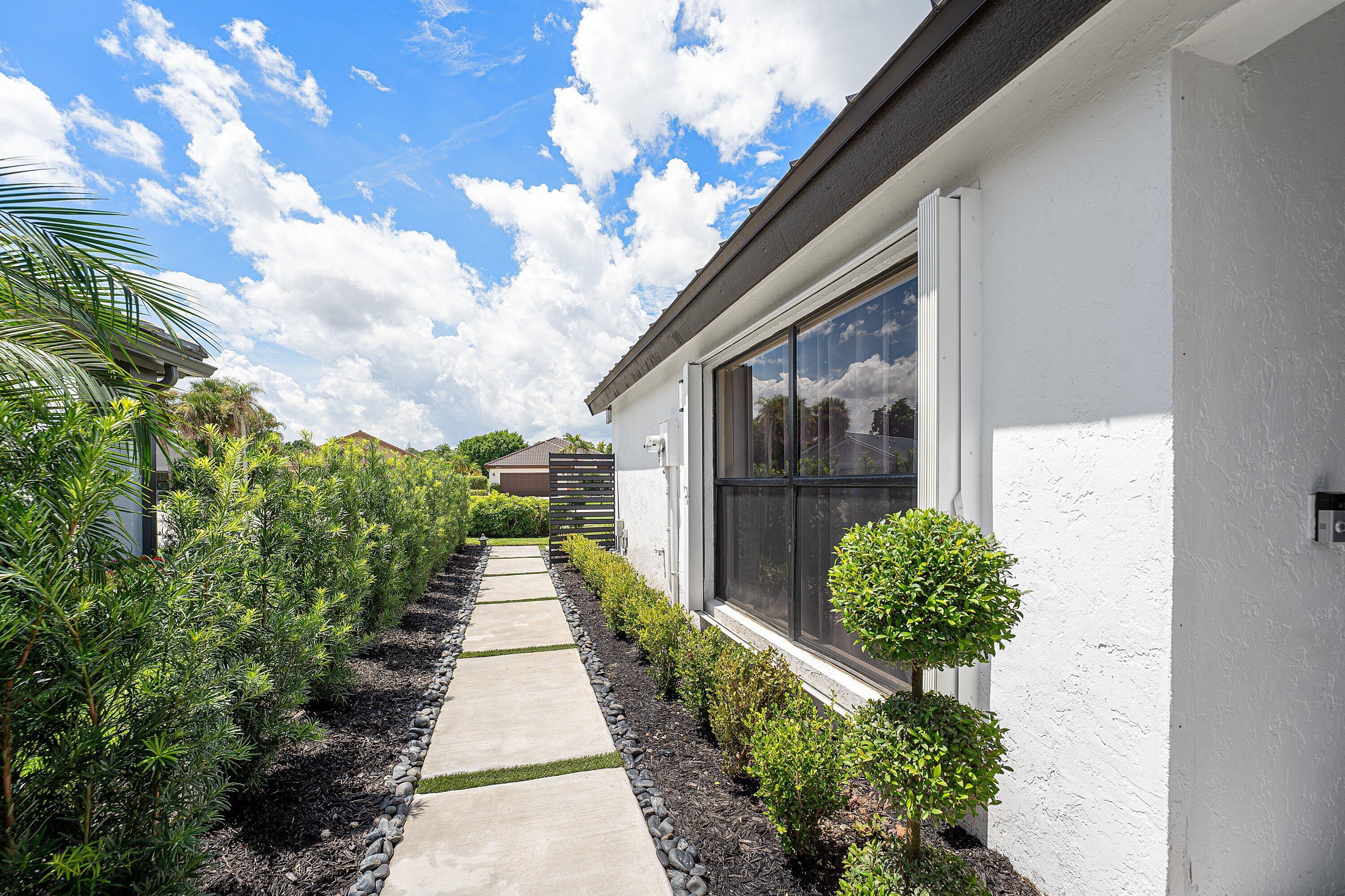 11152 HIGHLAND, Boca Raton FL 33428