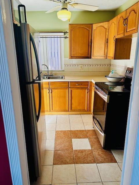 1711 NW 46th #214, Lauderhill FL 33313