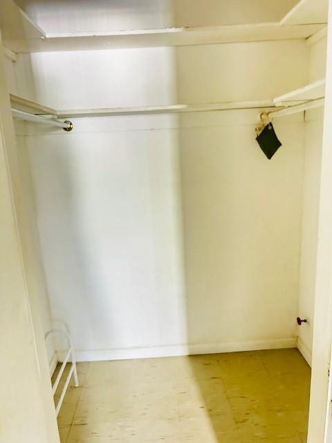 1711 NW 46th #214, Lauderhill FL 33313