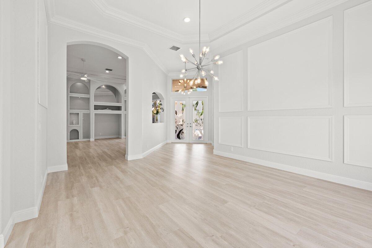2933 E Fontana, Royal Palm Beach FL 33411