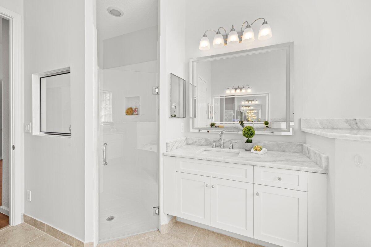 2933 E Fontana, Royal Palm Beach FL 33411