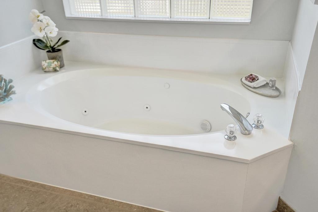 2933 E Fontana, Royal Palm Beach FL 33411