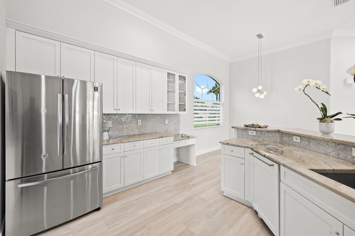 2933 E Fontana, Royal Palm Beach FL 33411
