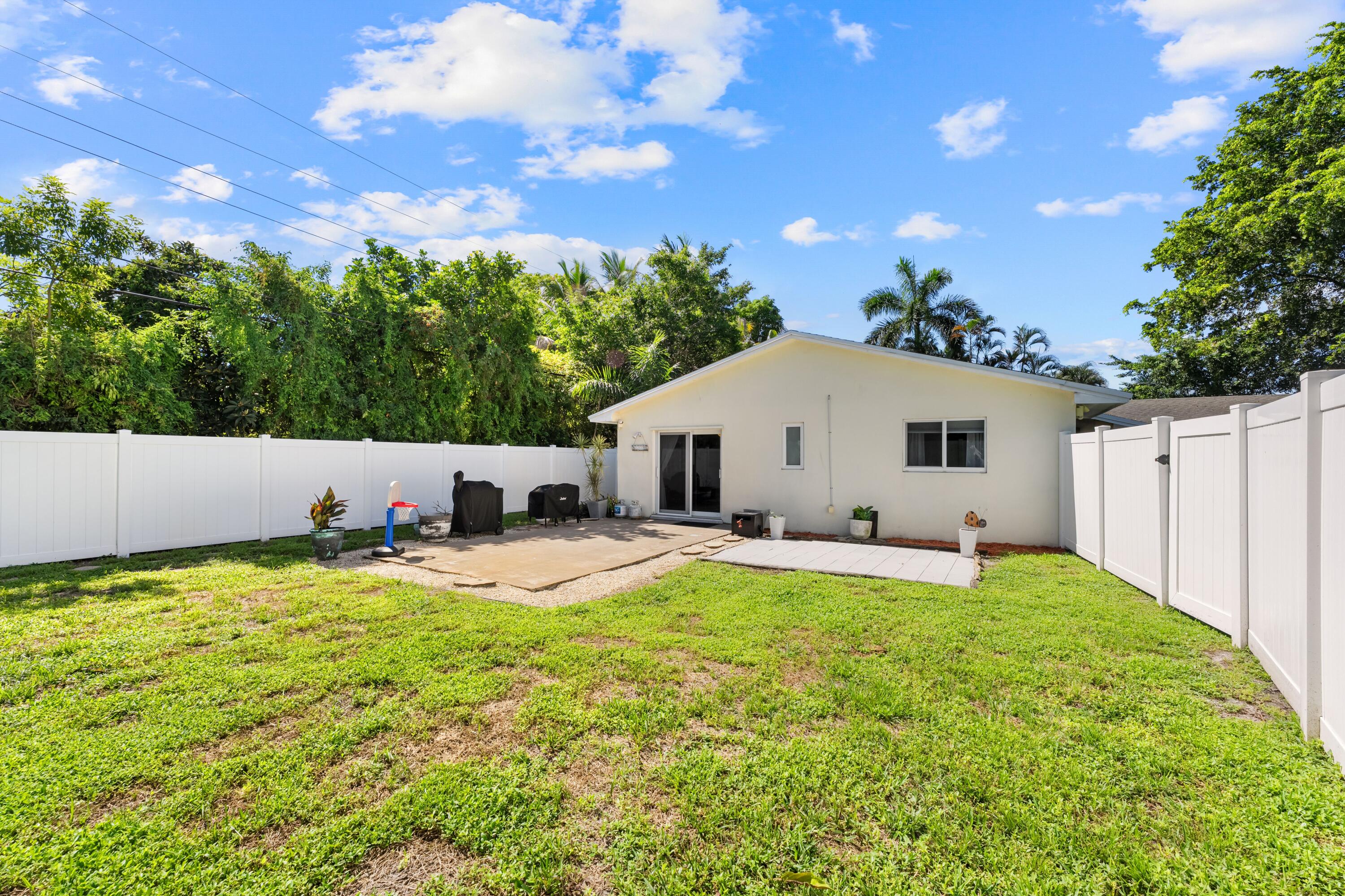 7400 Clarke, Lake Clarke Shores FL 33406