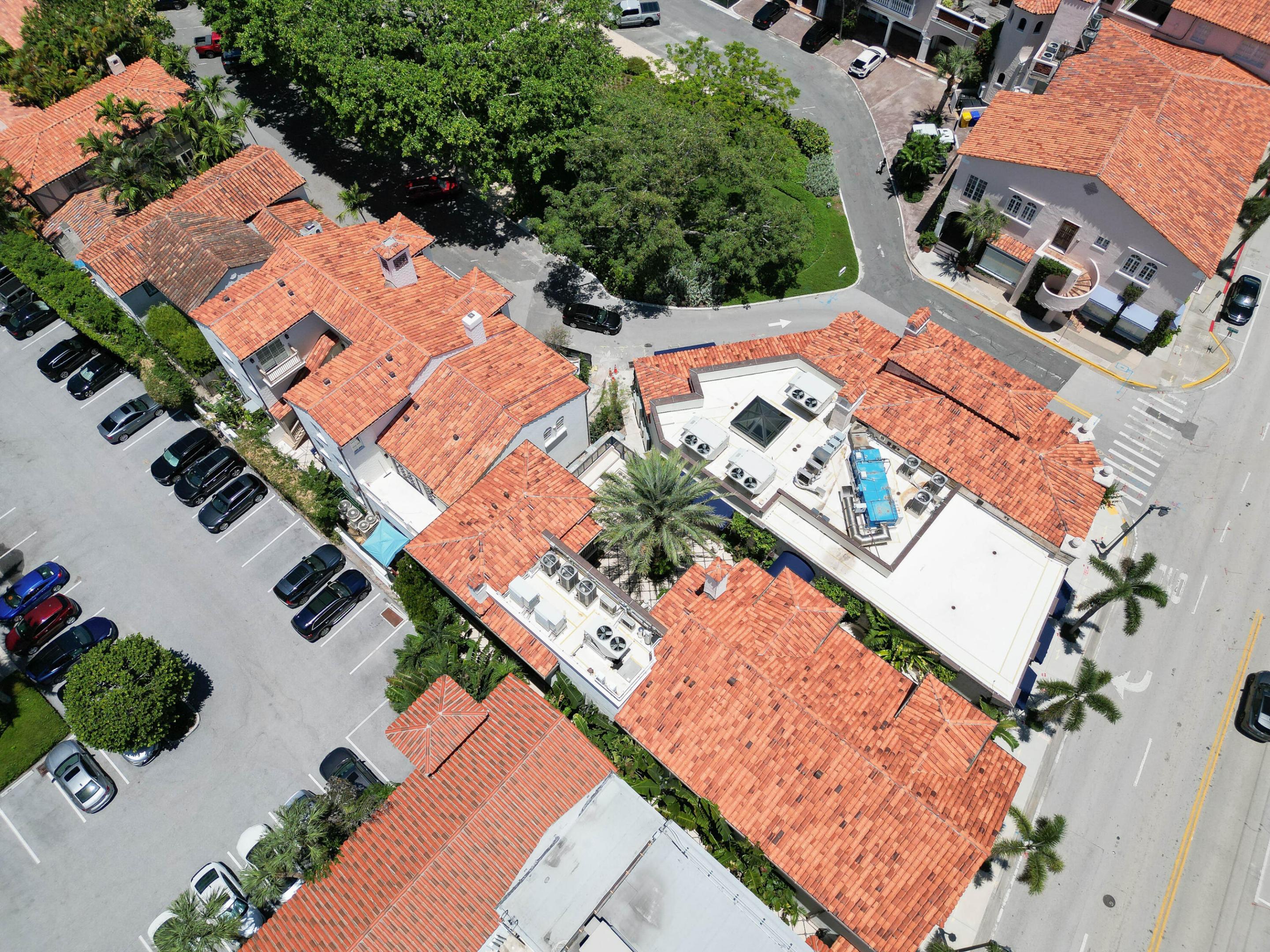236 Phipps #202, Palm Beach FL 33480
