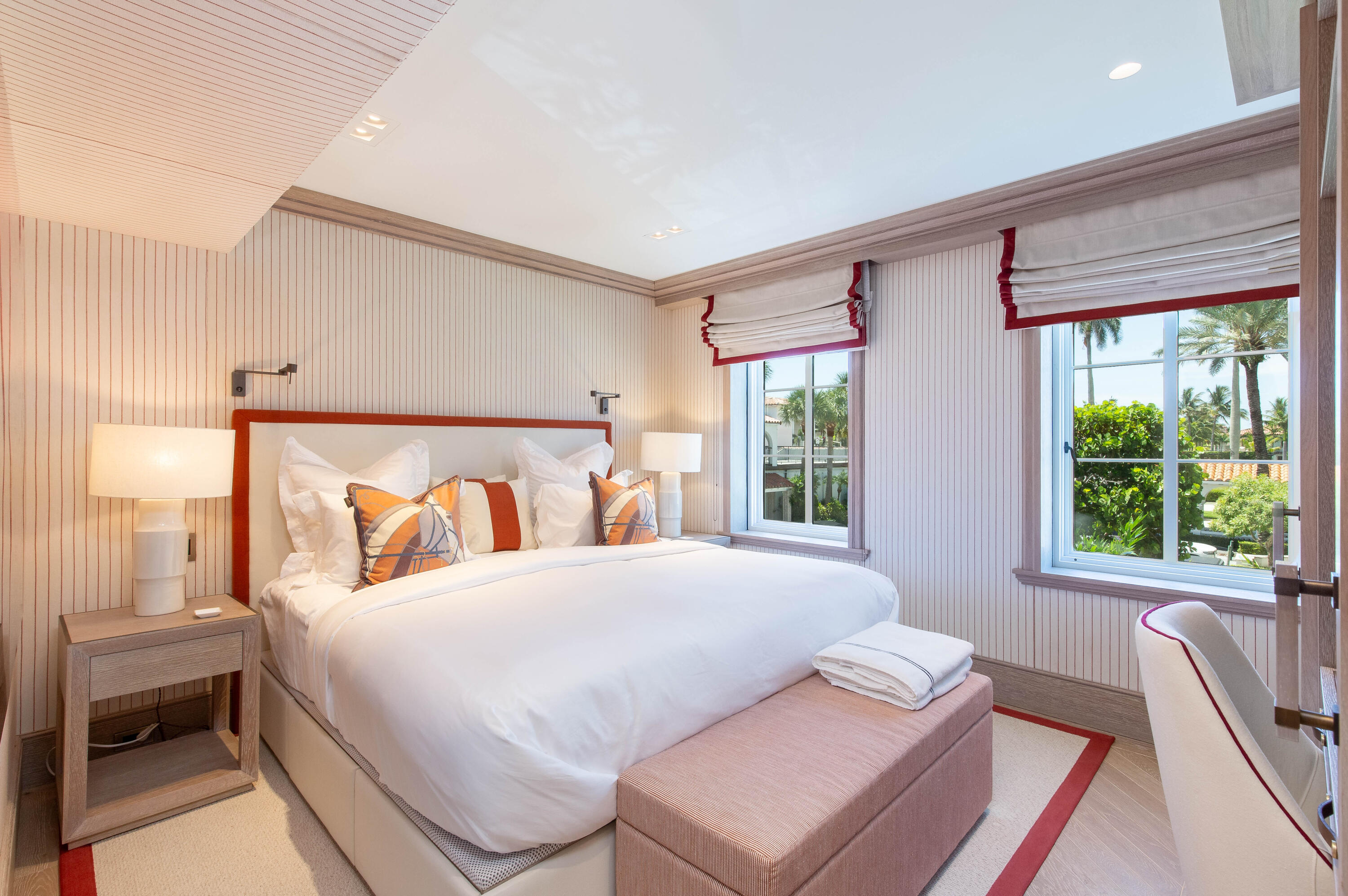 236 Phipps #202, Palm Beach FL 33480