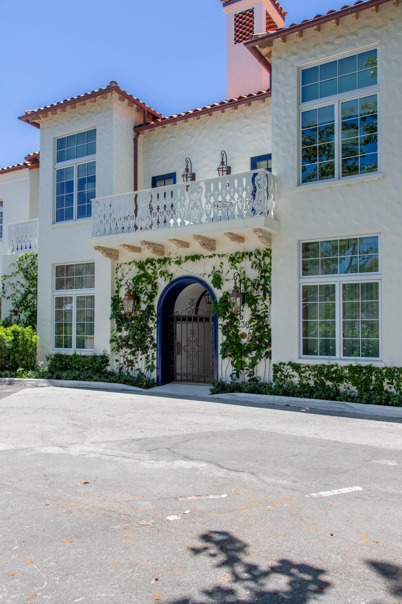 236 Phipps #202, Palm Beach FL 33480