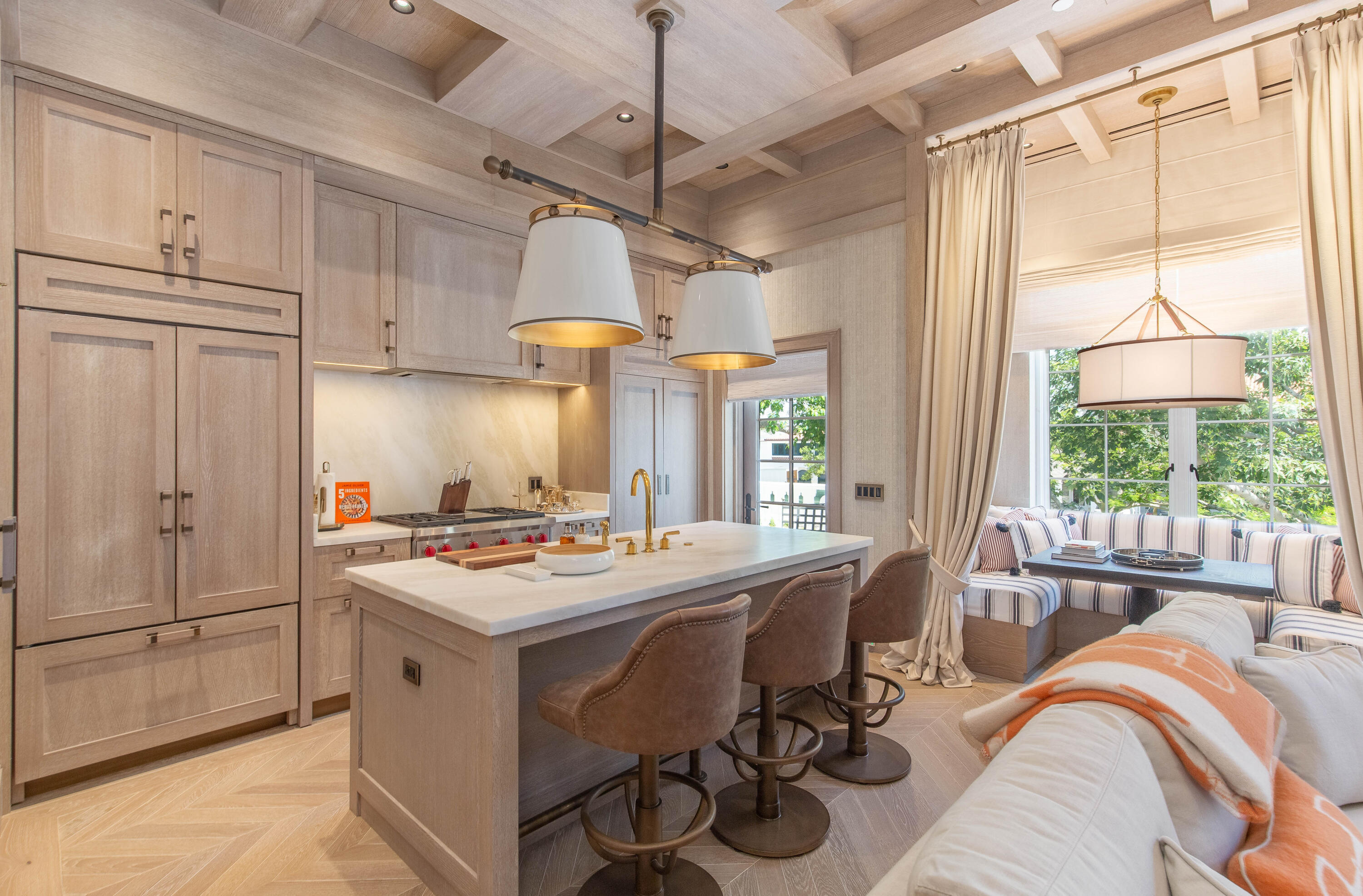 236 Phipps #202, Palm Beach FL 33480