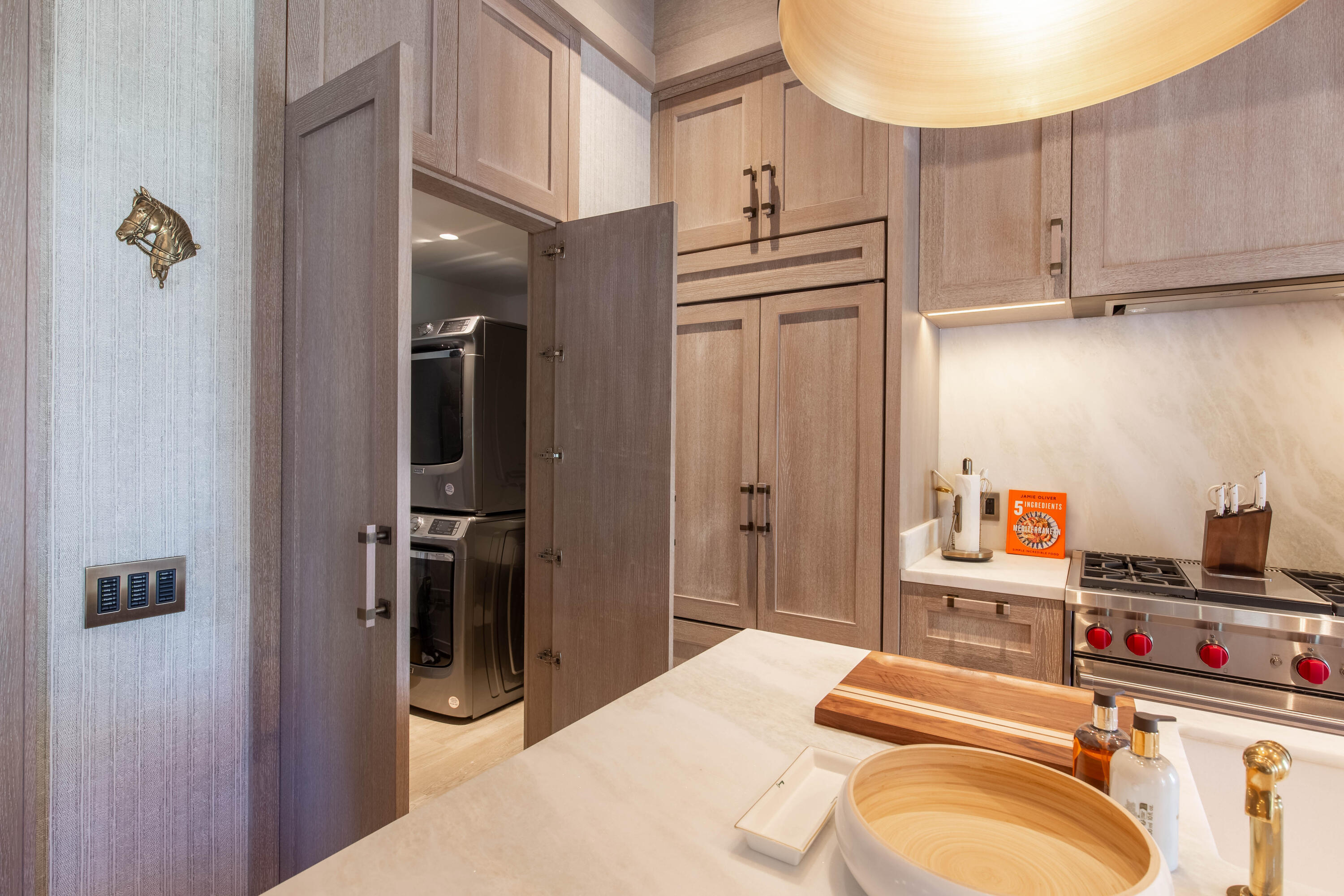 236 Phipps #202, Palm Beach FL 33480