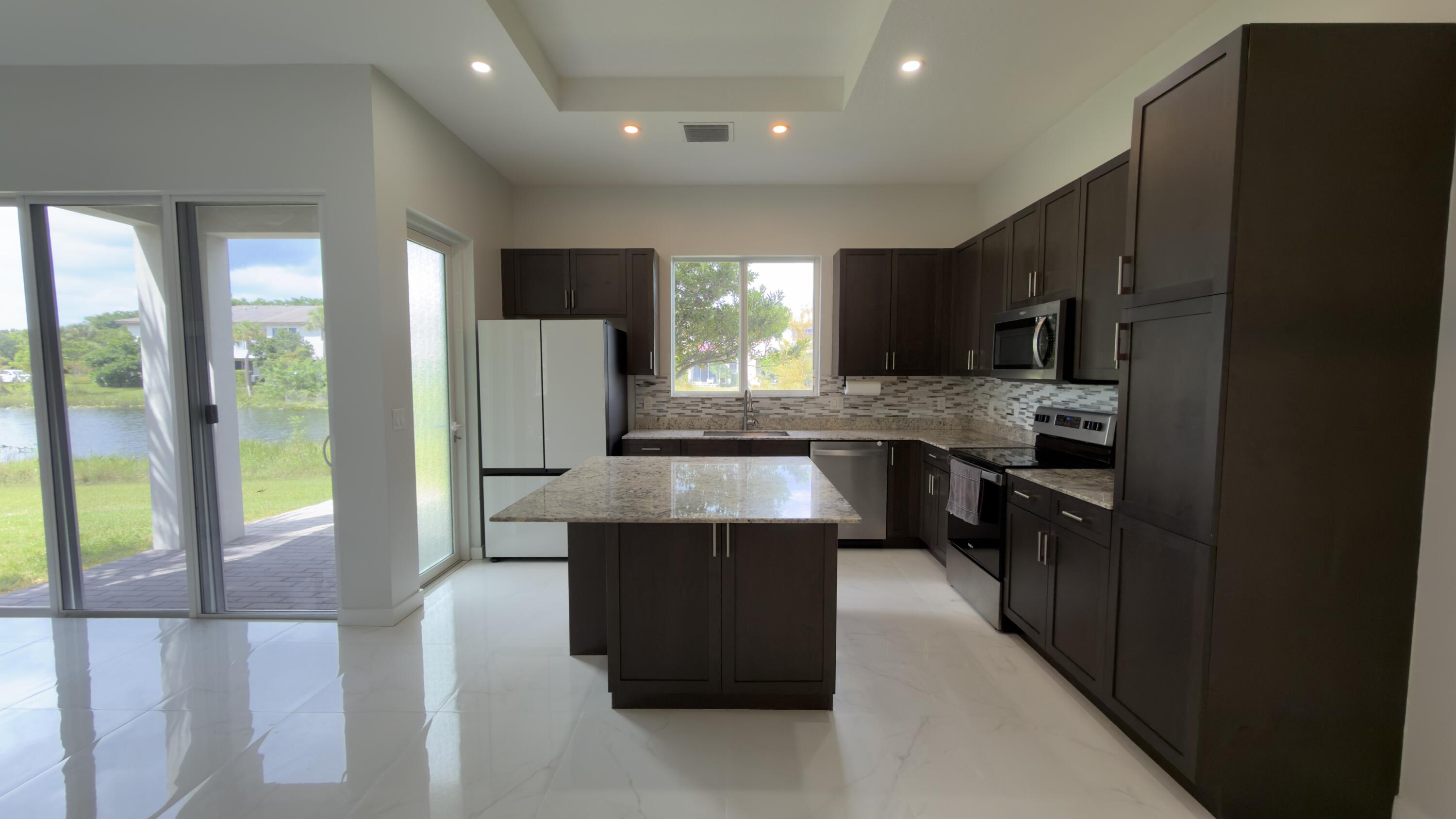 761 PIONEER, Royal Palm Beach FL 33411