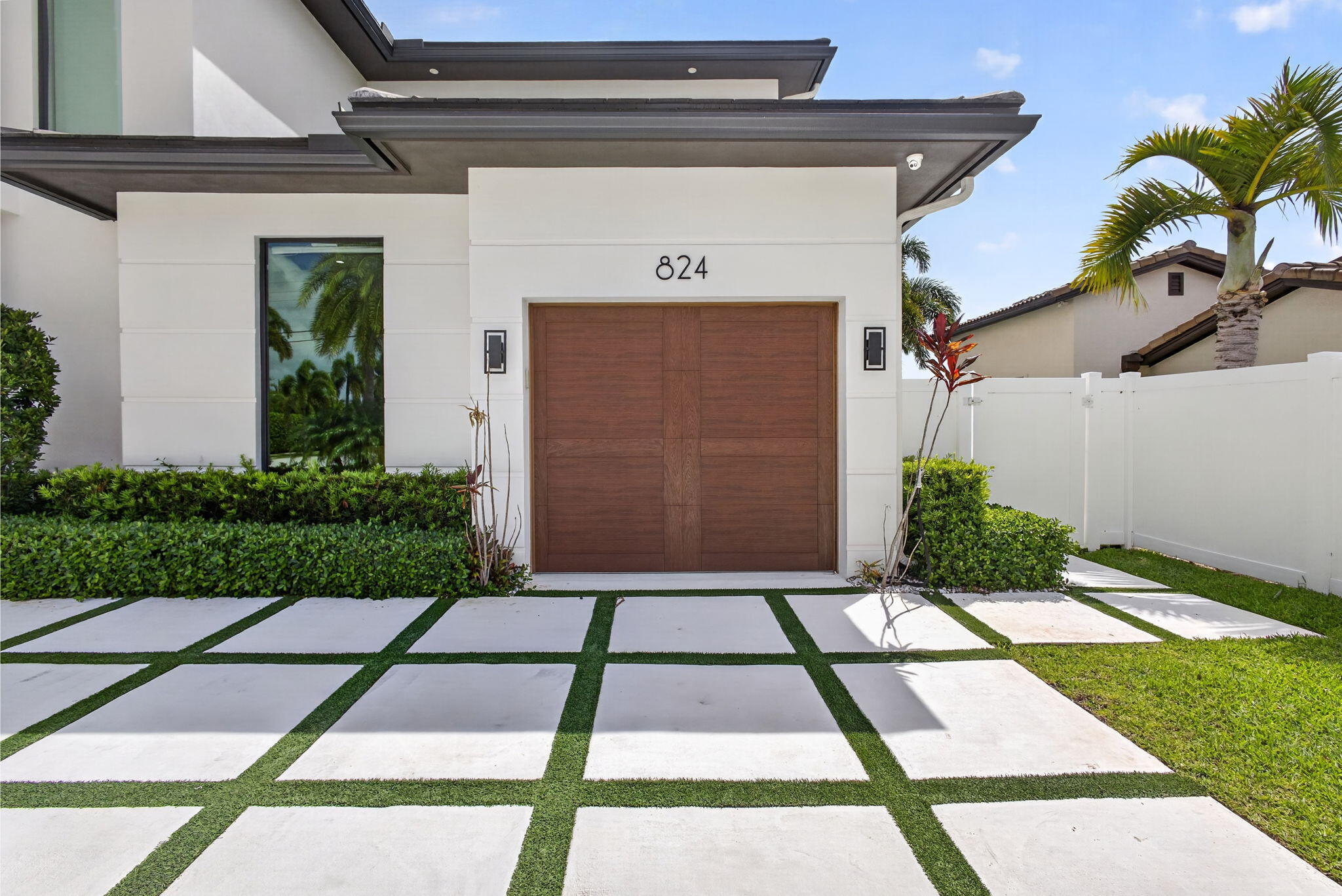 824 Shore, North Palm Beach FL 33408