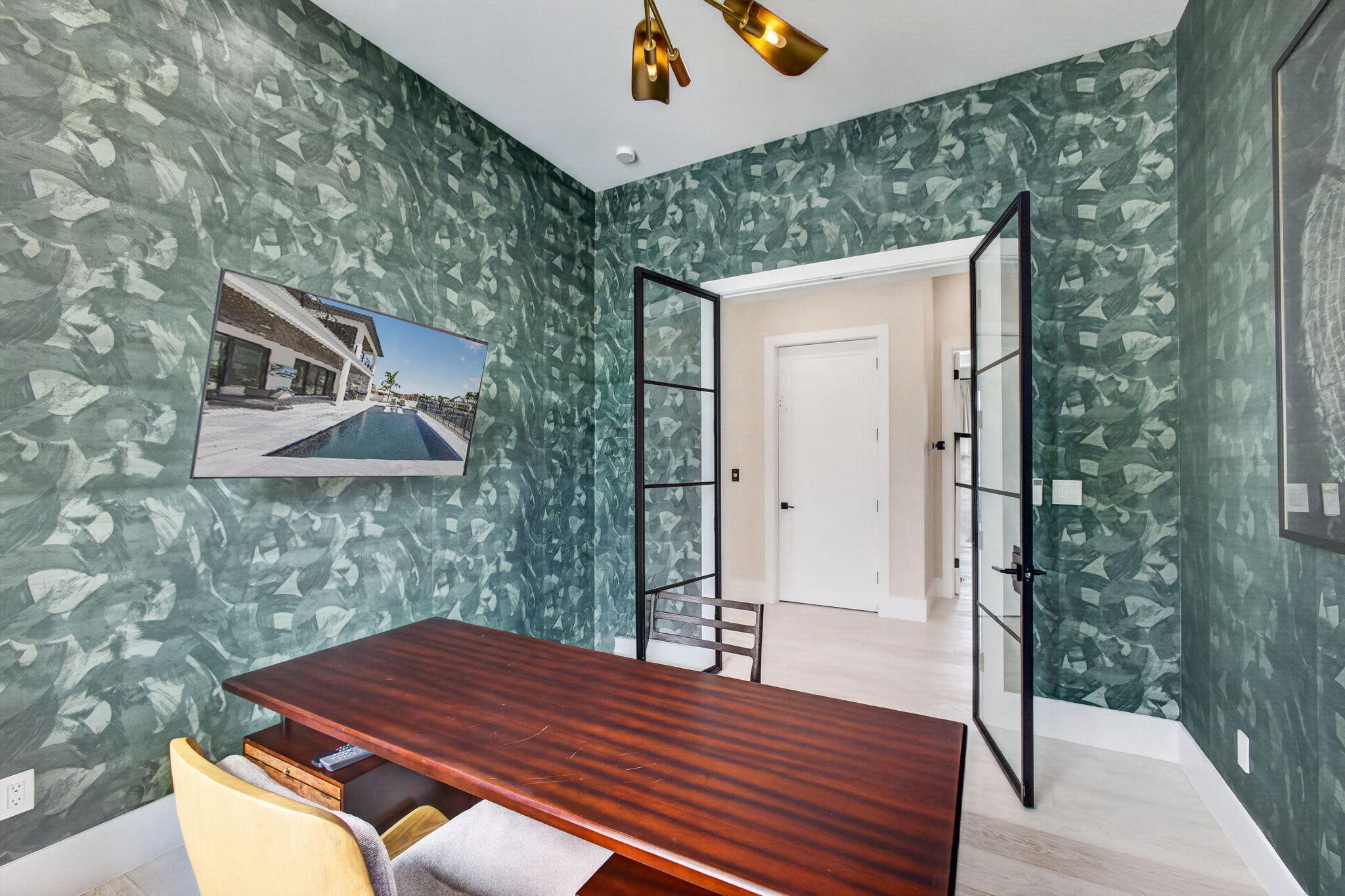 824 Shore, North Palm Beach FL 33408