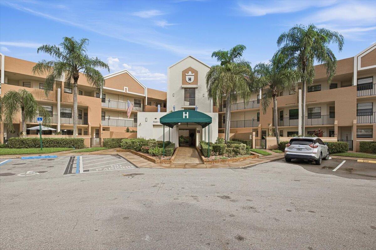7501 Fairfax, Tamarac FL 33321