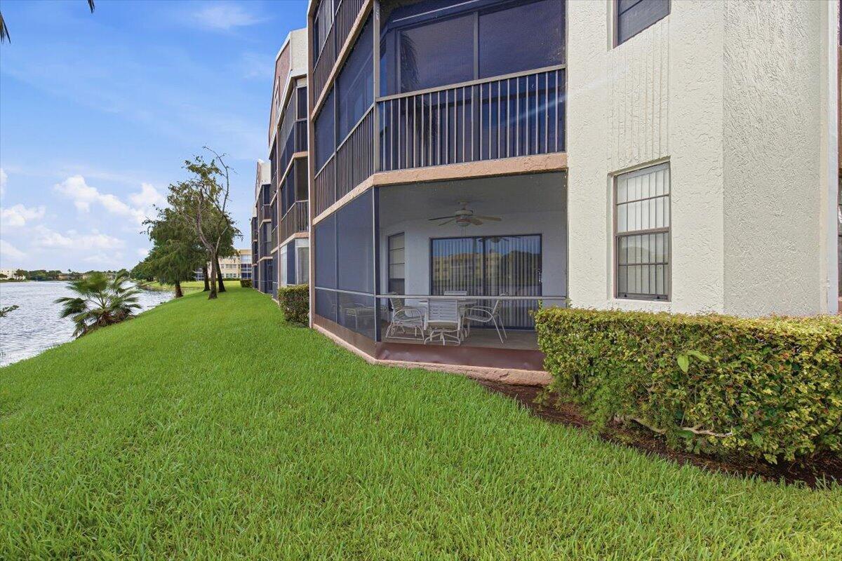 7501 Fairfax, Tamarac FL 33321