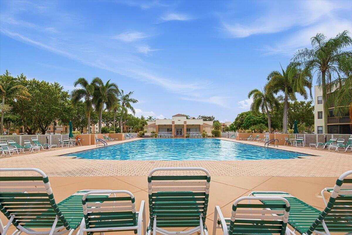 7501 Fairfax, Tamarac FL 33321