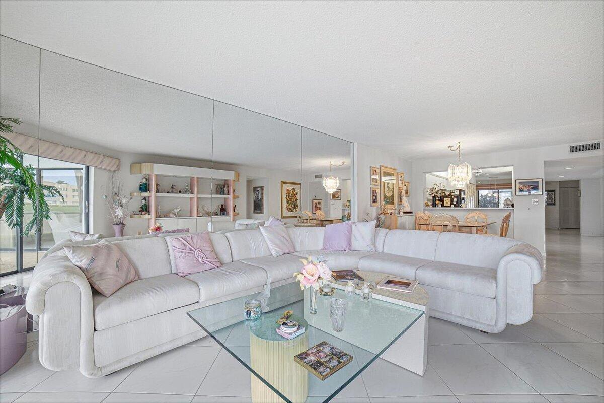 7501 Fairfax, Tamarac FL 33321