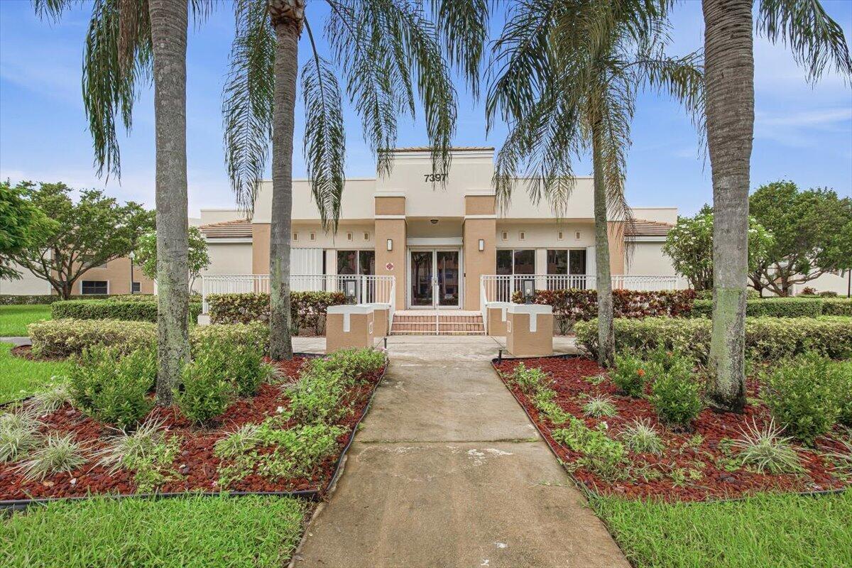 7501 Fairfax, Tamarac FL 33321