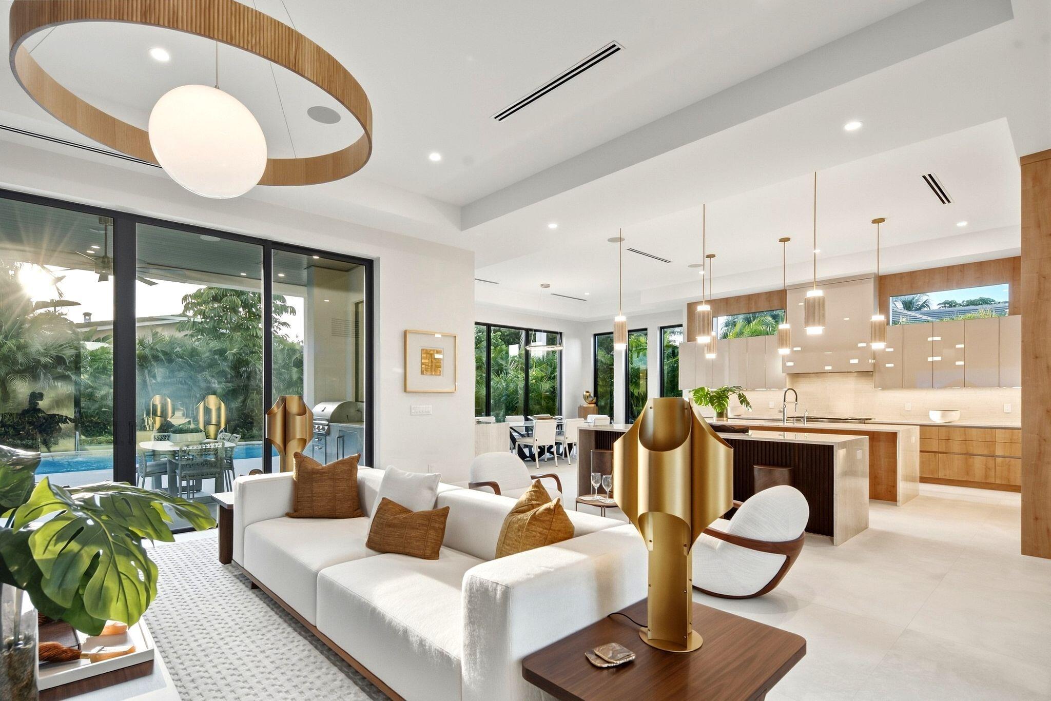 399 NE Spanish, Boca Raton FL 33432