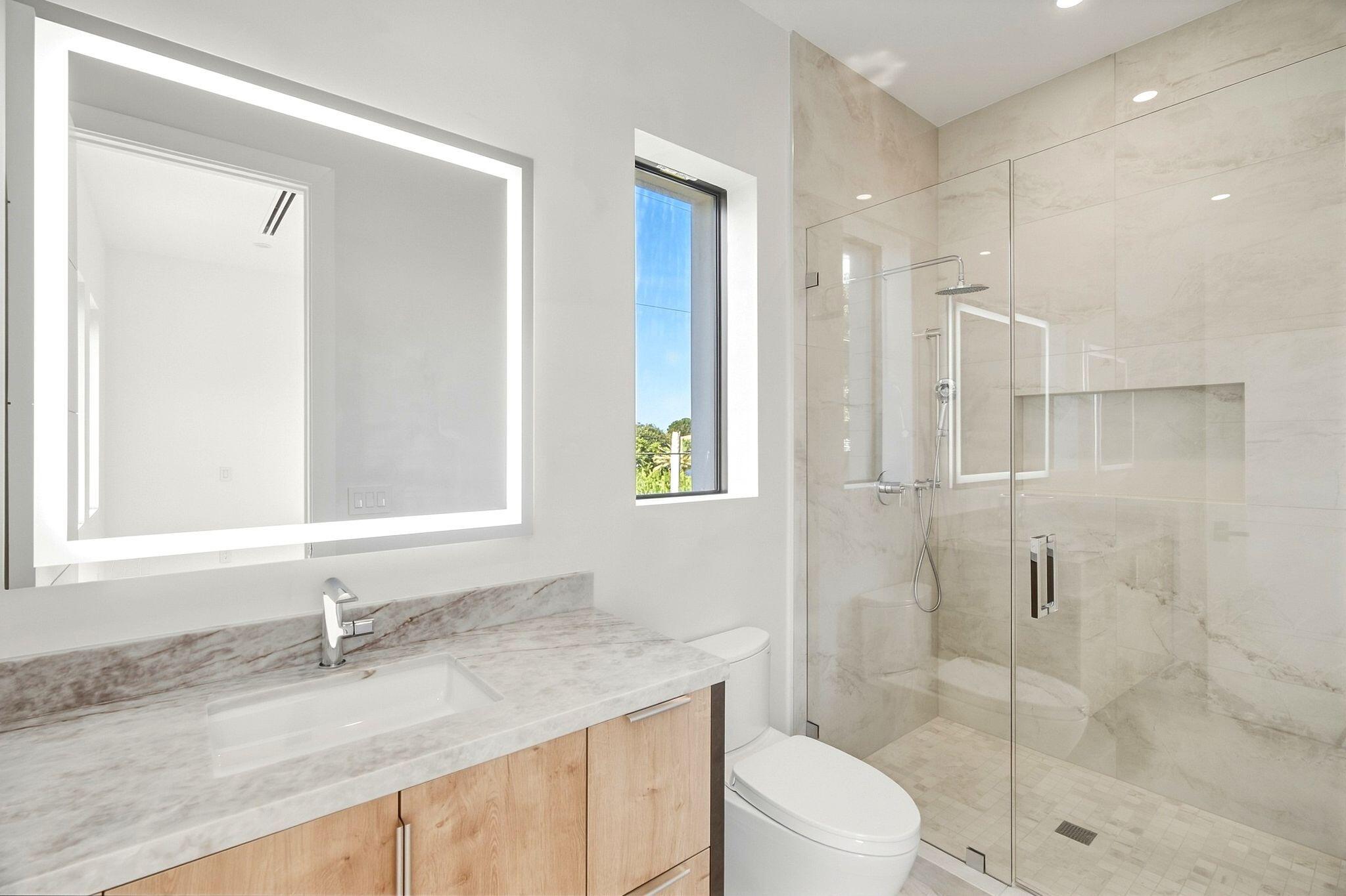 399 NE Spanish, Boca Raton FL 33432