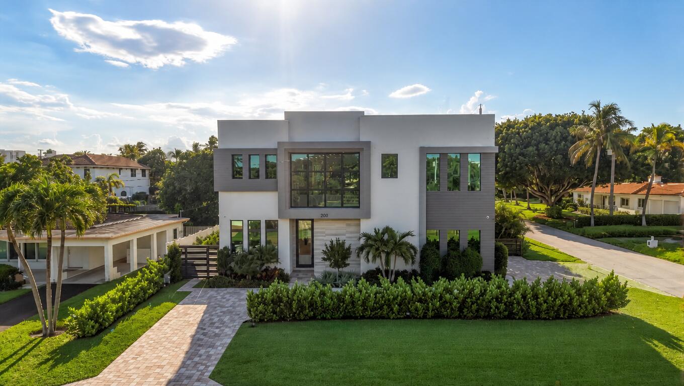399 NE Spanish, Boca Raton FL 33432