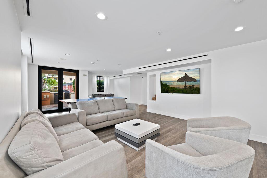 100 N FEDERAL #1126, Fort Lauderdale FL 33301