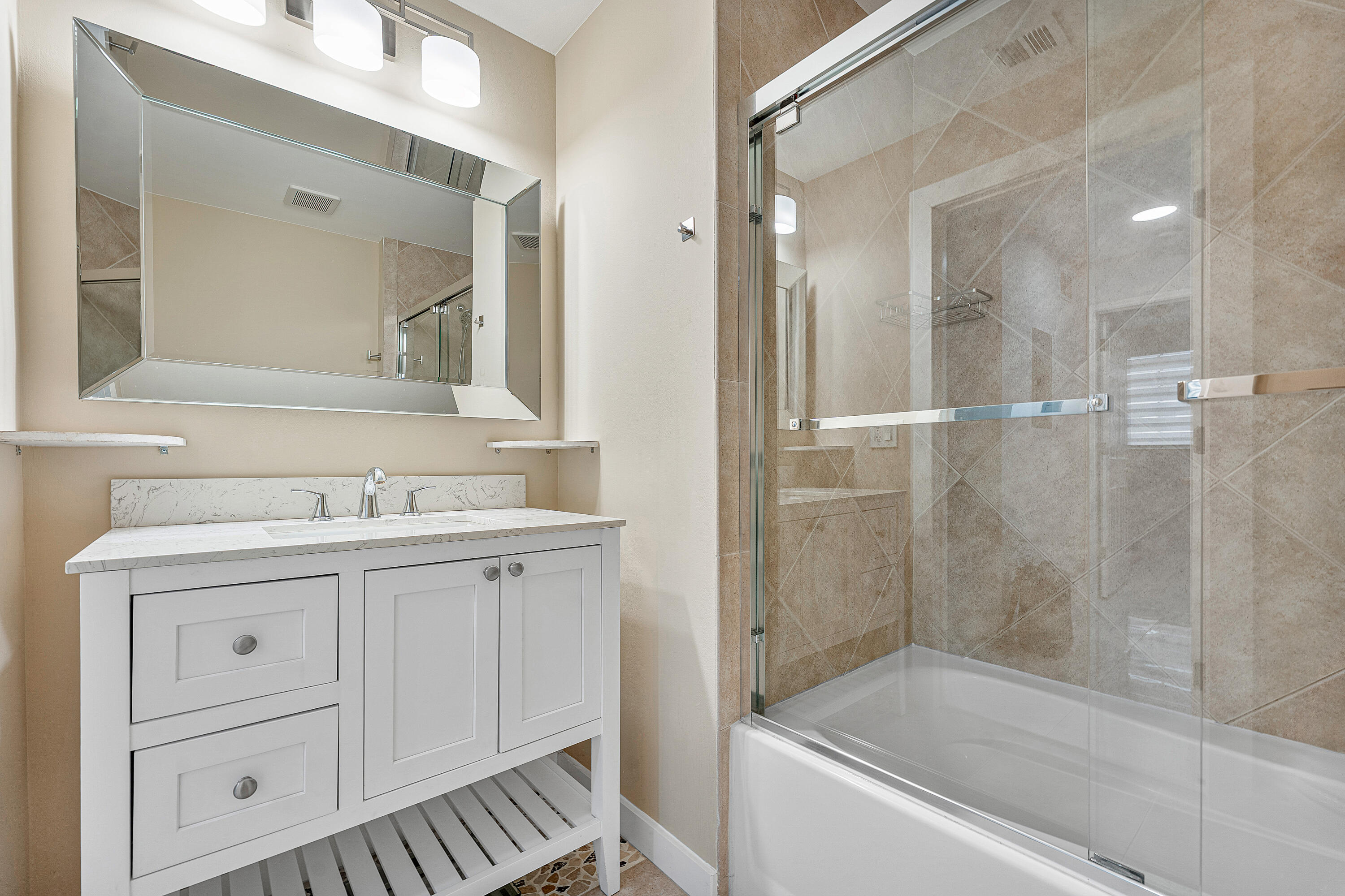 233 S Federal #605, Boca Raton FL 33432