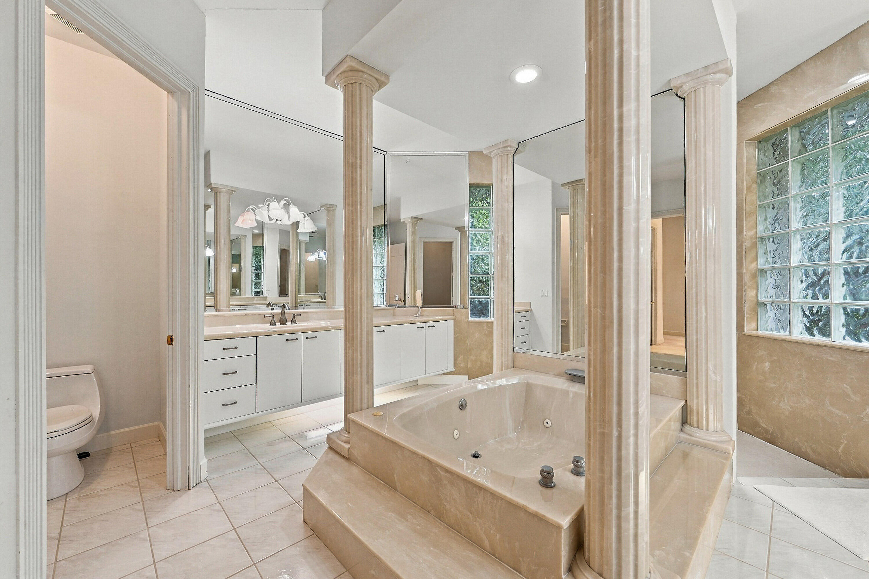 5386 NW 77th, Coral Springs FL 33067