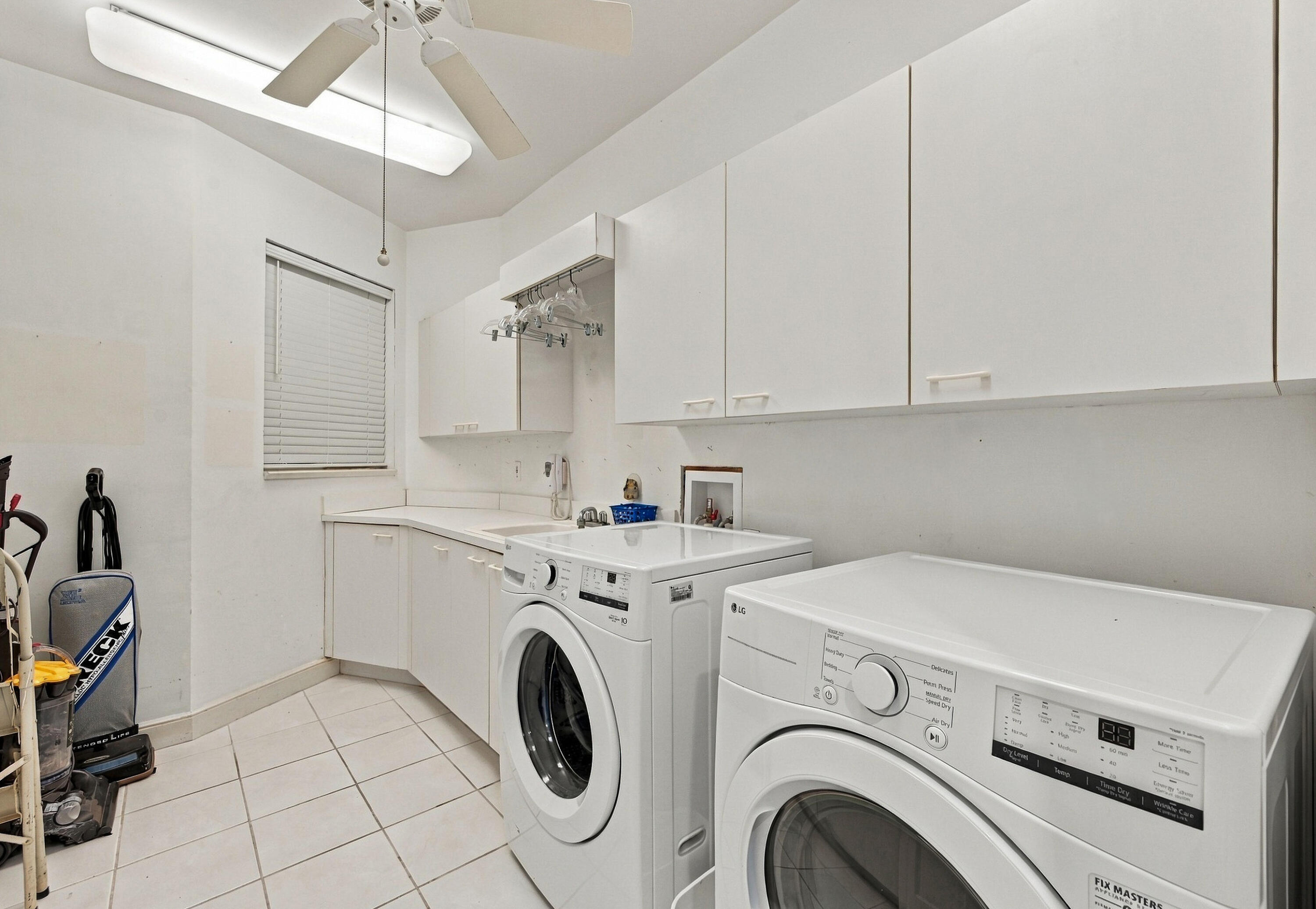 5386 NW 77th, Coral Springs FL 33067