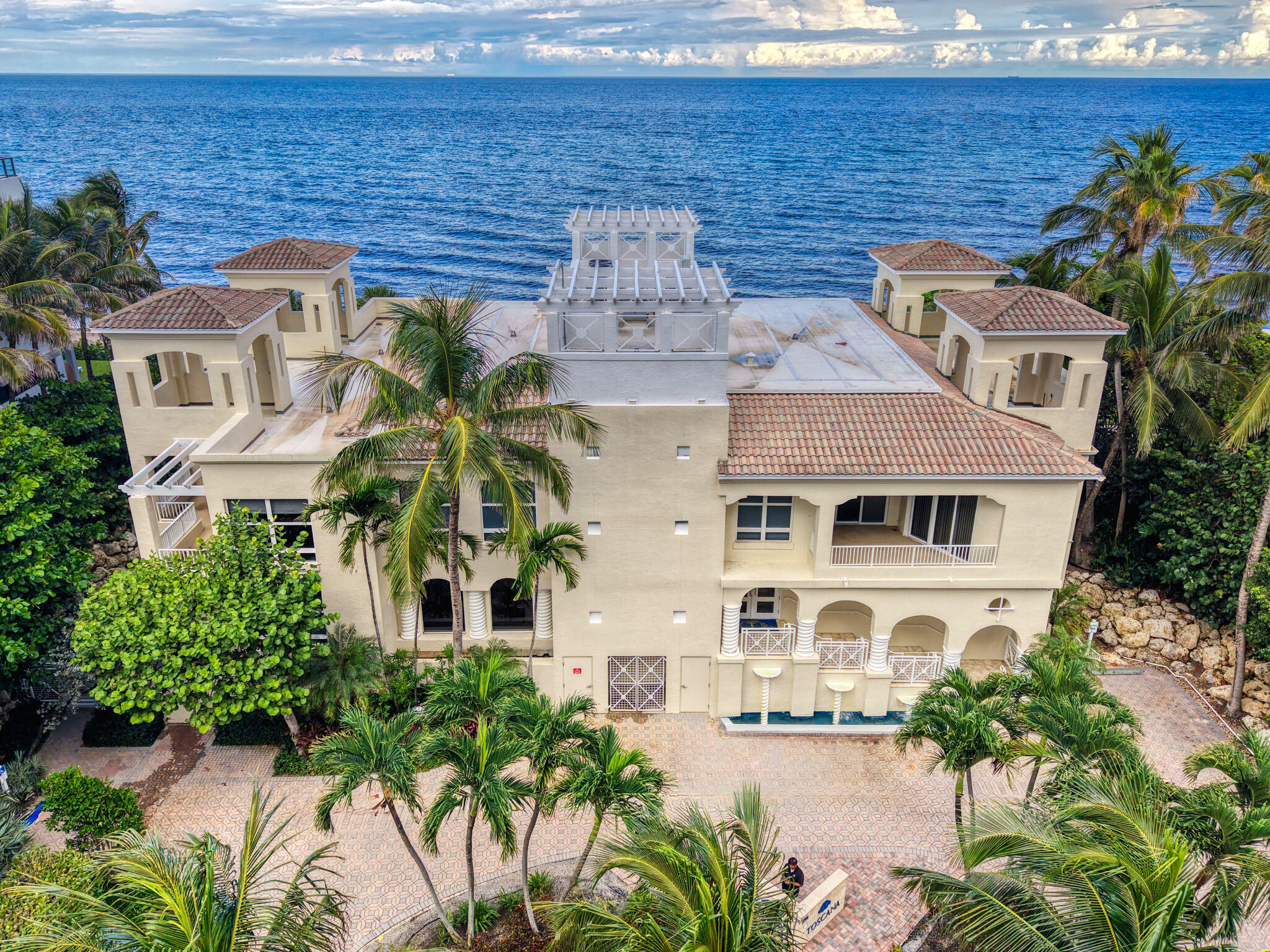 3720 S OCEAN #1508, Highland Beach FL 33487