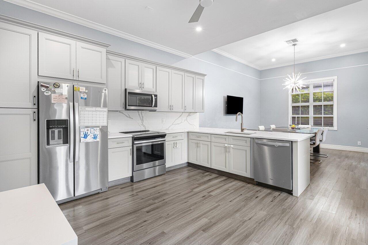 5613 NW 39th, Boca Raton FL 33496