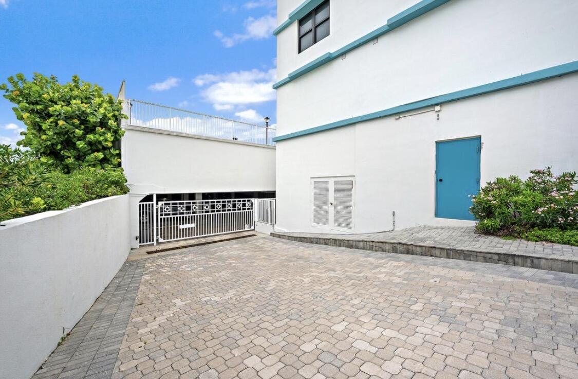 900 OCEAN #706, Juno Beach FL 33408