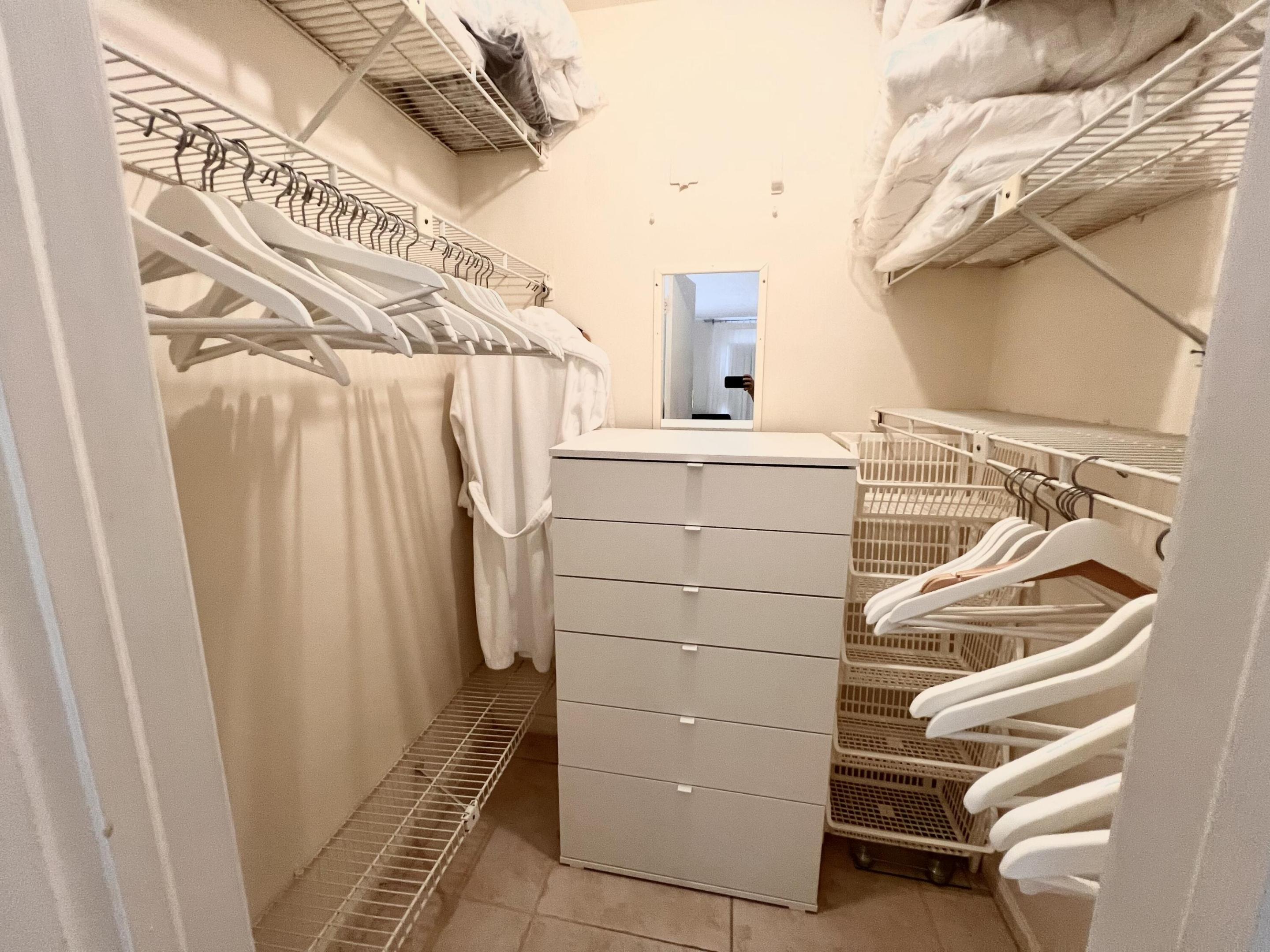 6421 BAY CLUB #3, Fort Lauderdale FL 33308