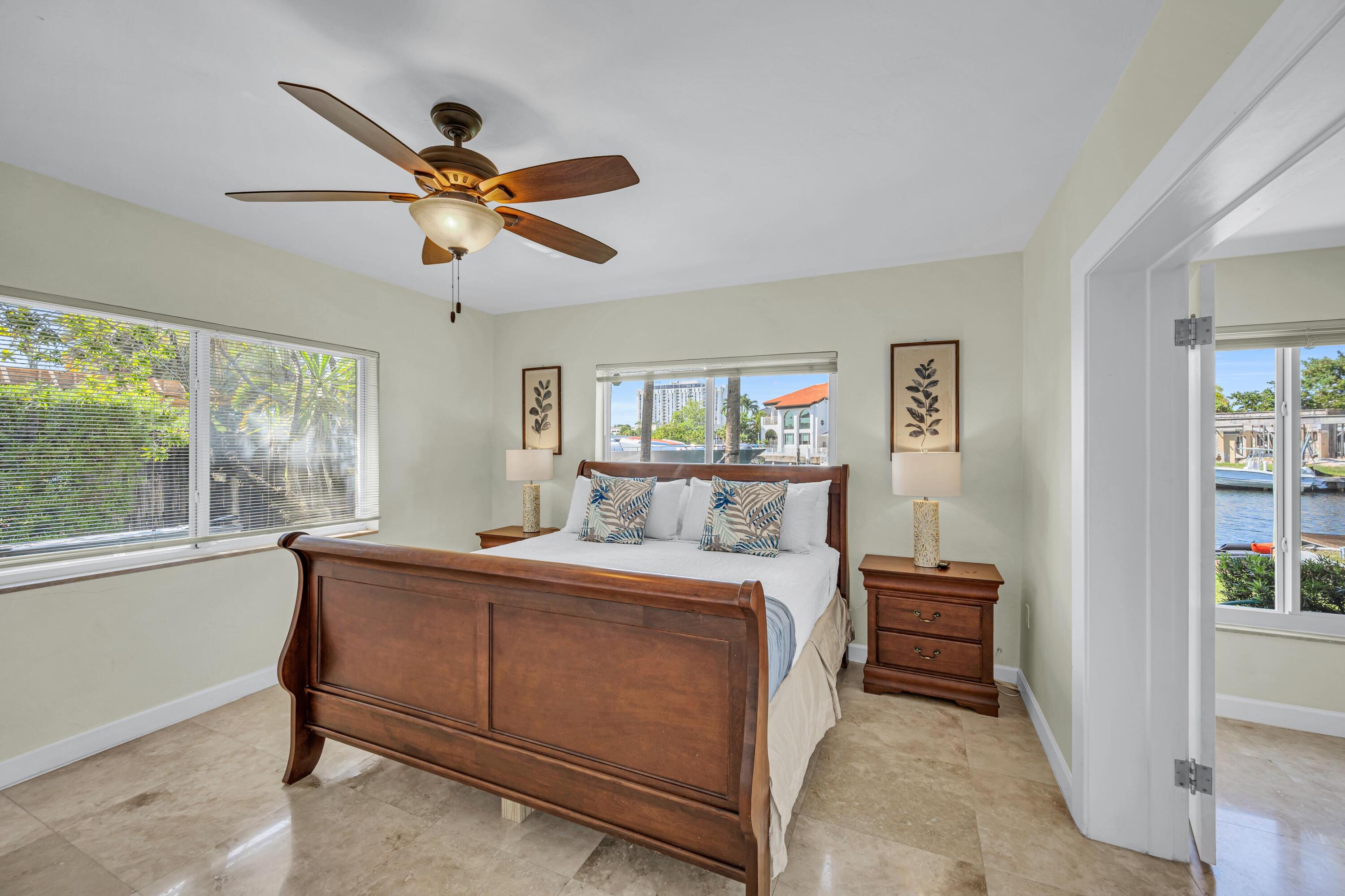1995 Ixora, North Miami FL 33181
