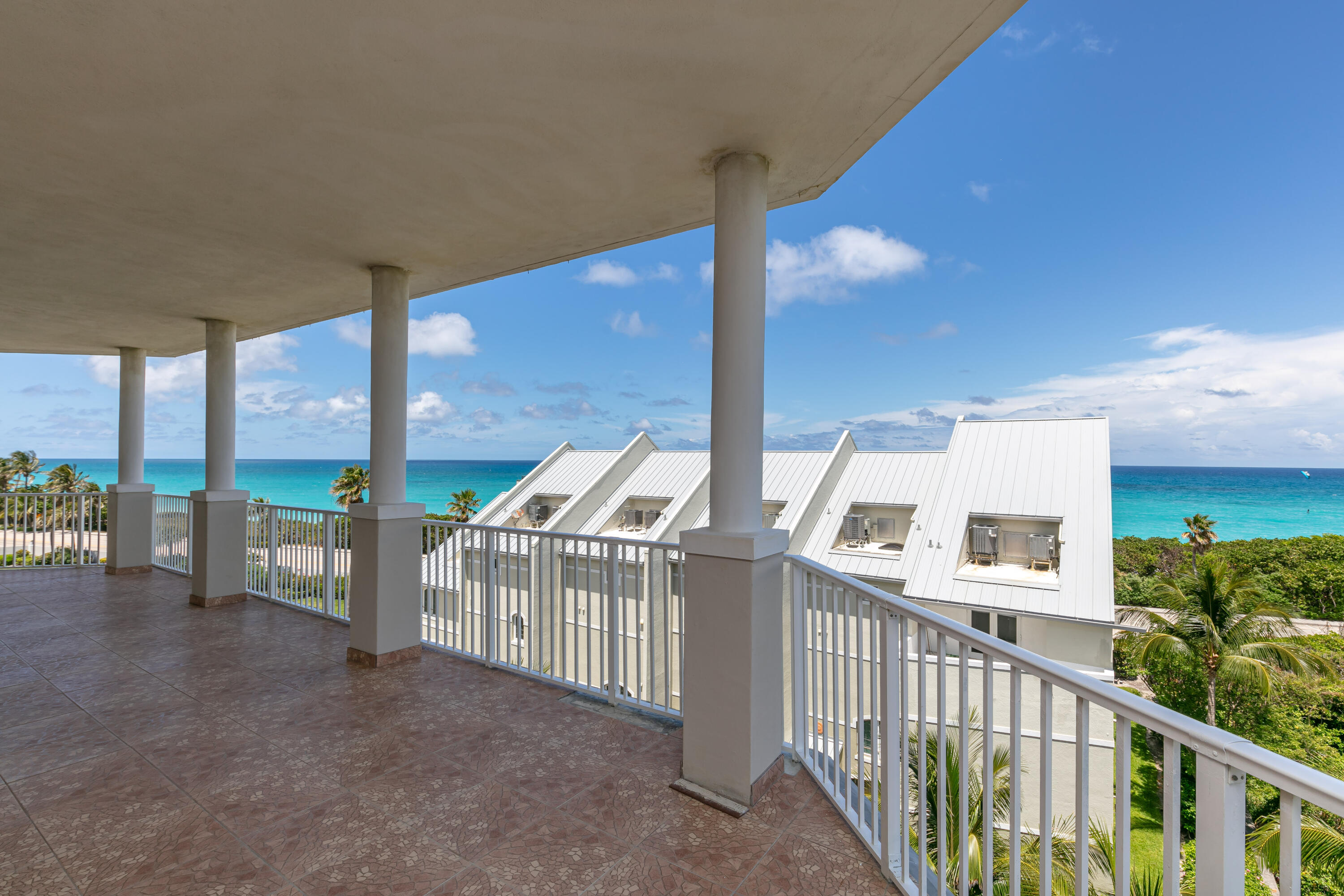 3000 S HIGHWAY A1A #601, Jupiter FL 33477