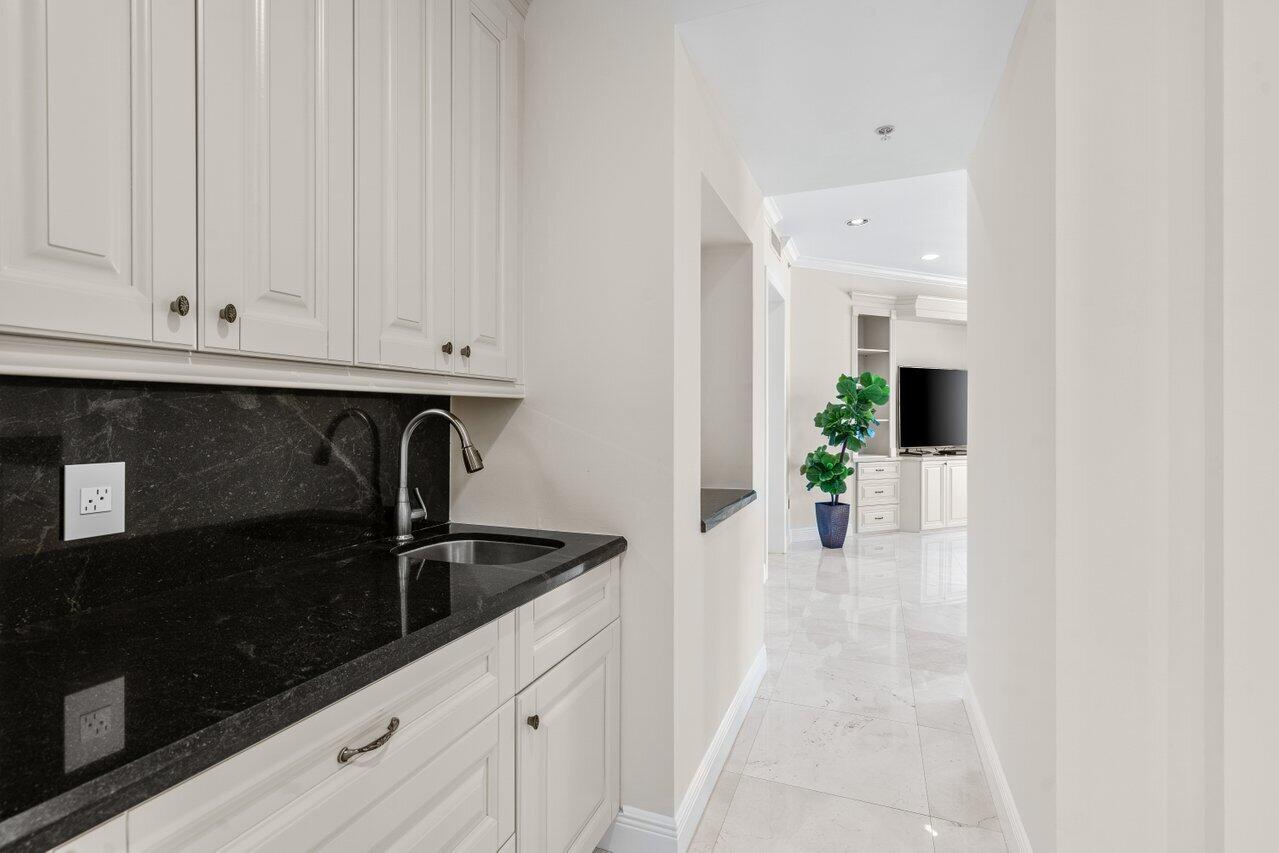 3000 S HIGHWAY A1A #601, Jupiter FL 33477