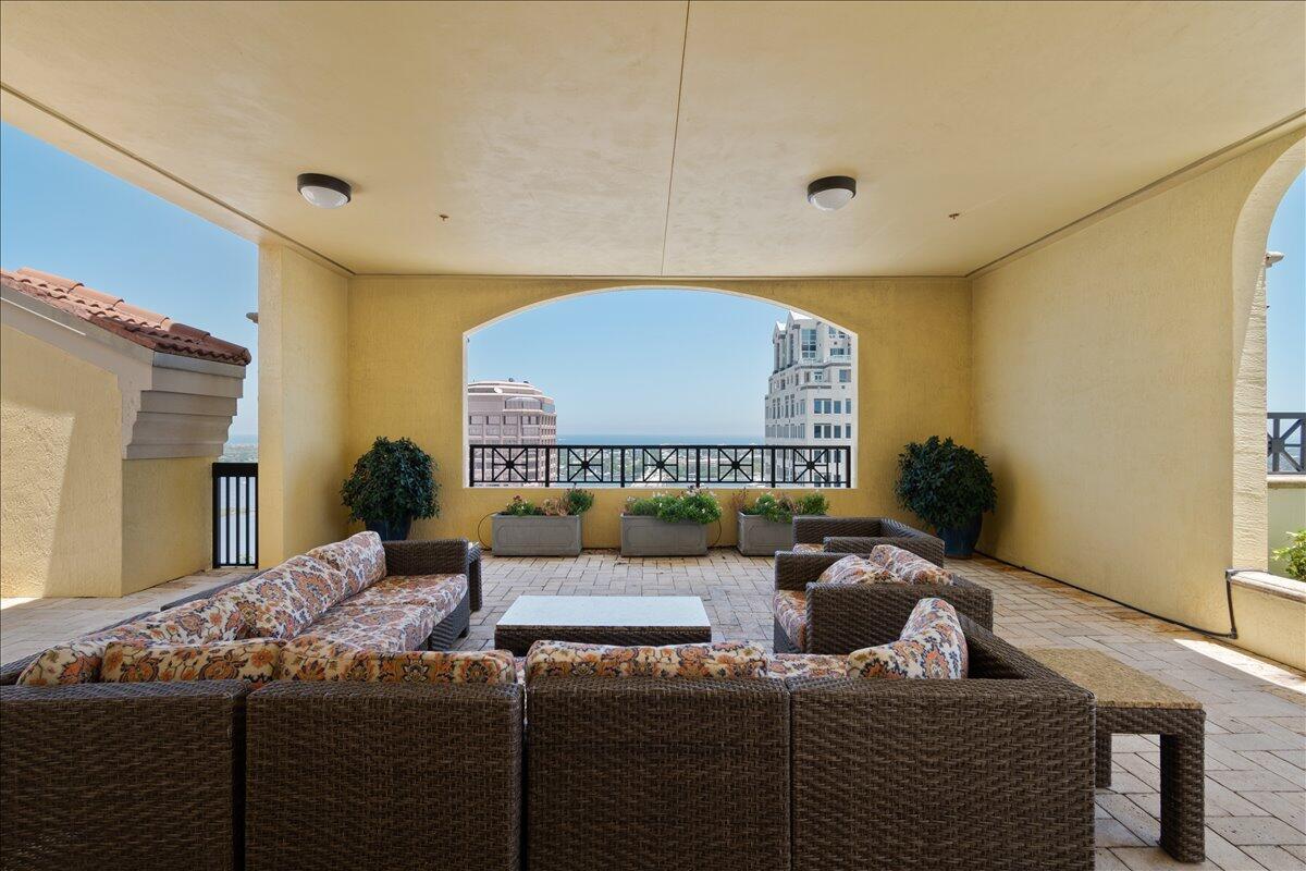 801 S Olive #118, West Palm Beach FL 33401