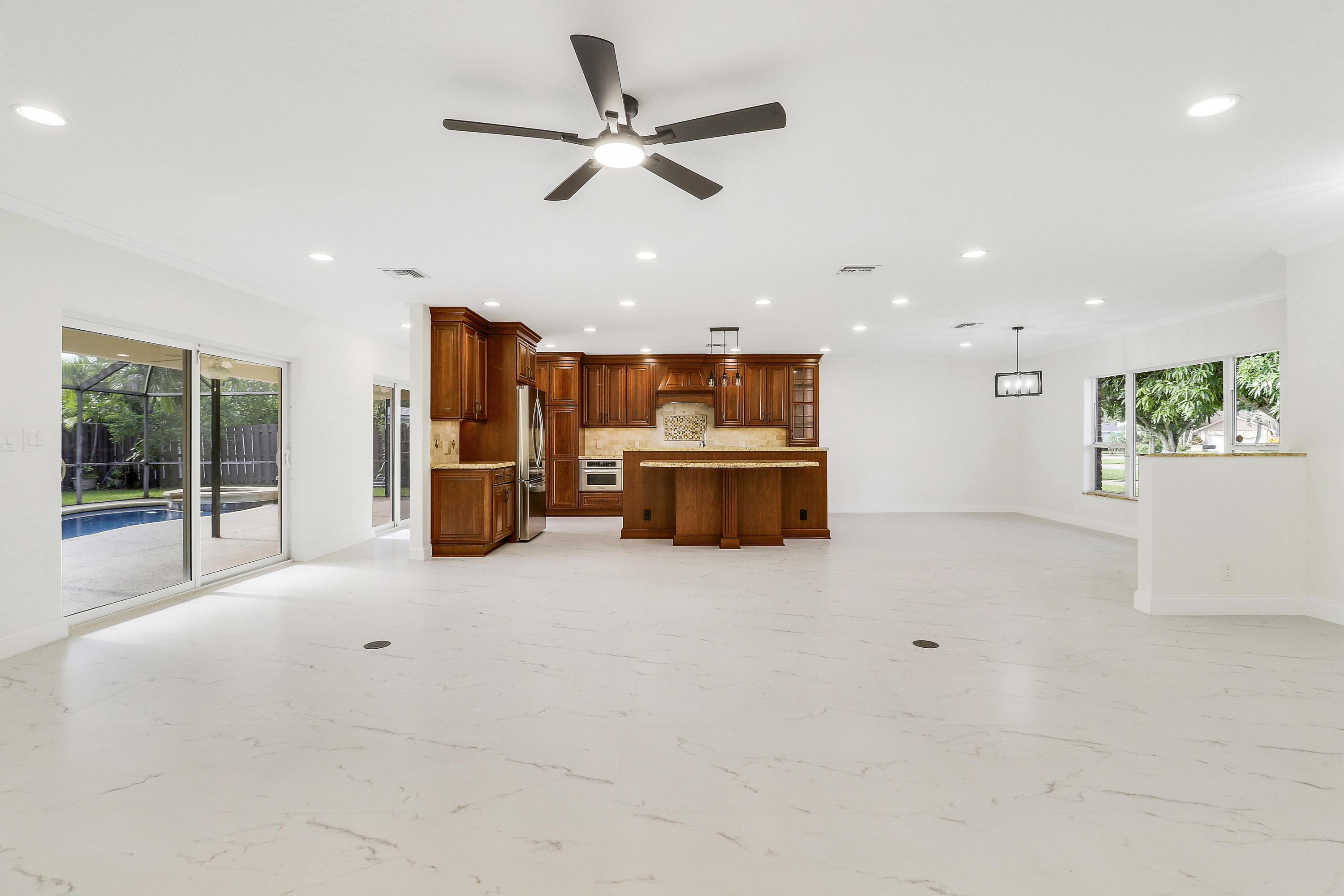 100 SW 15th, Boca Raton FL 33486