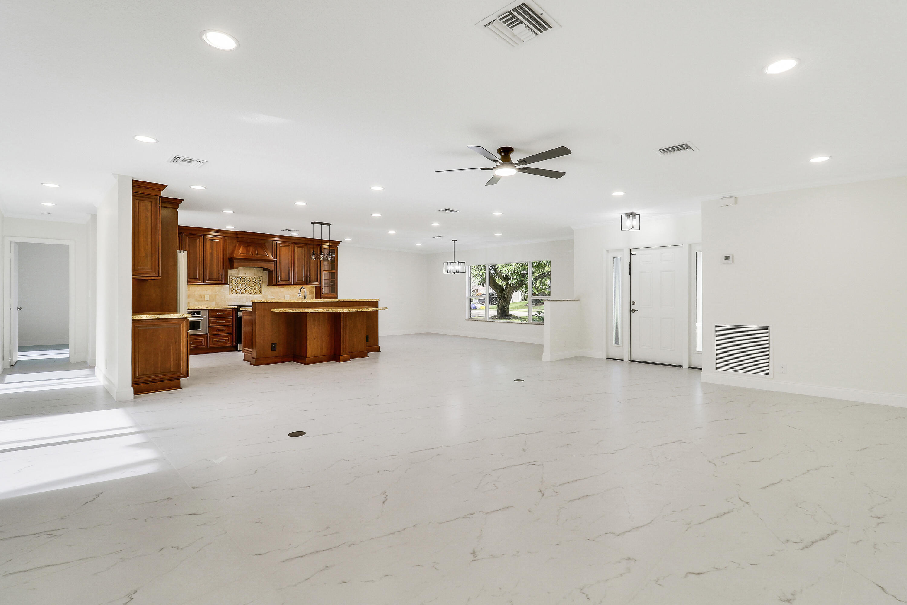 100 SW 15th, Boca Raton FL 33486