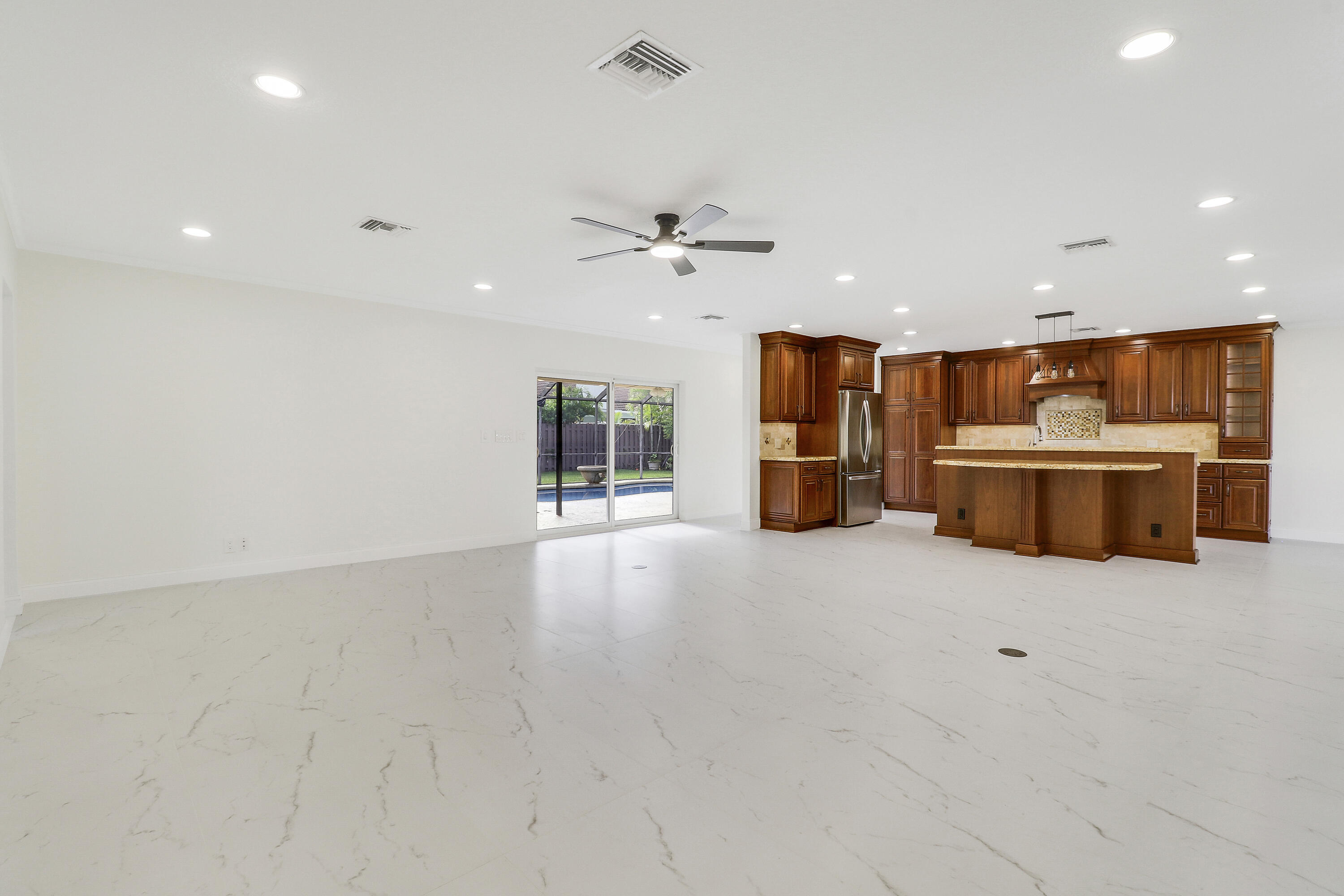 100 SW 15th, Boca Raton FL 33486