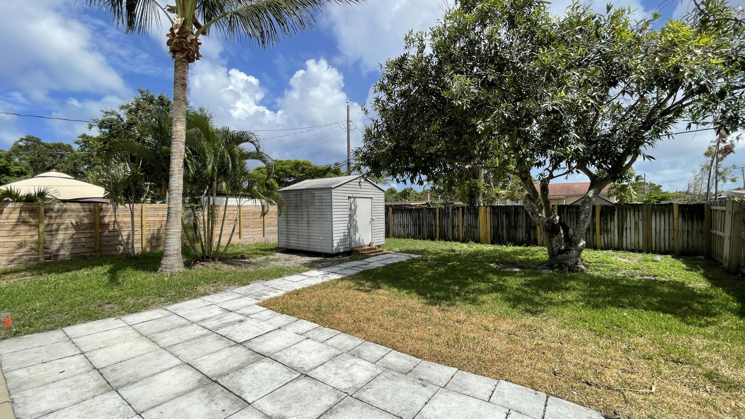 116 E CENTRAL, Lantana FL 33462