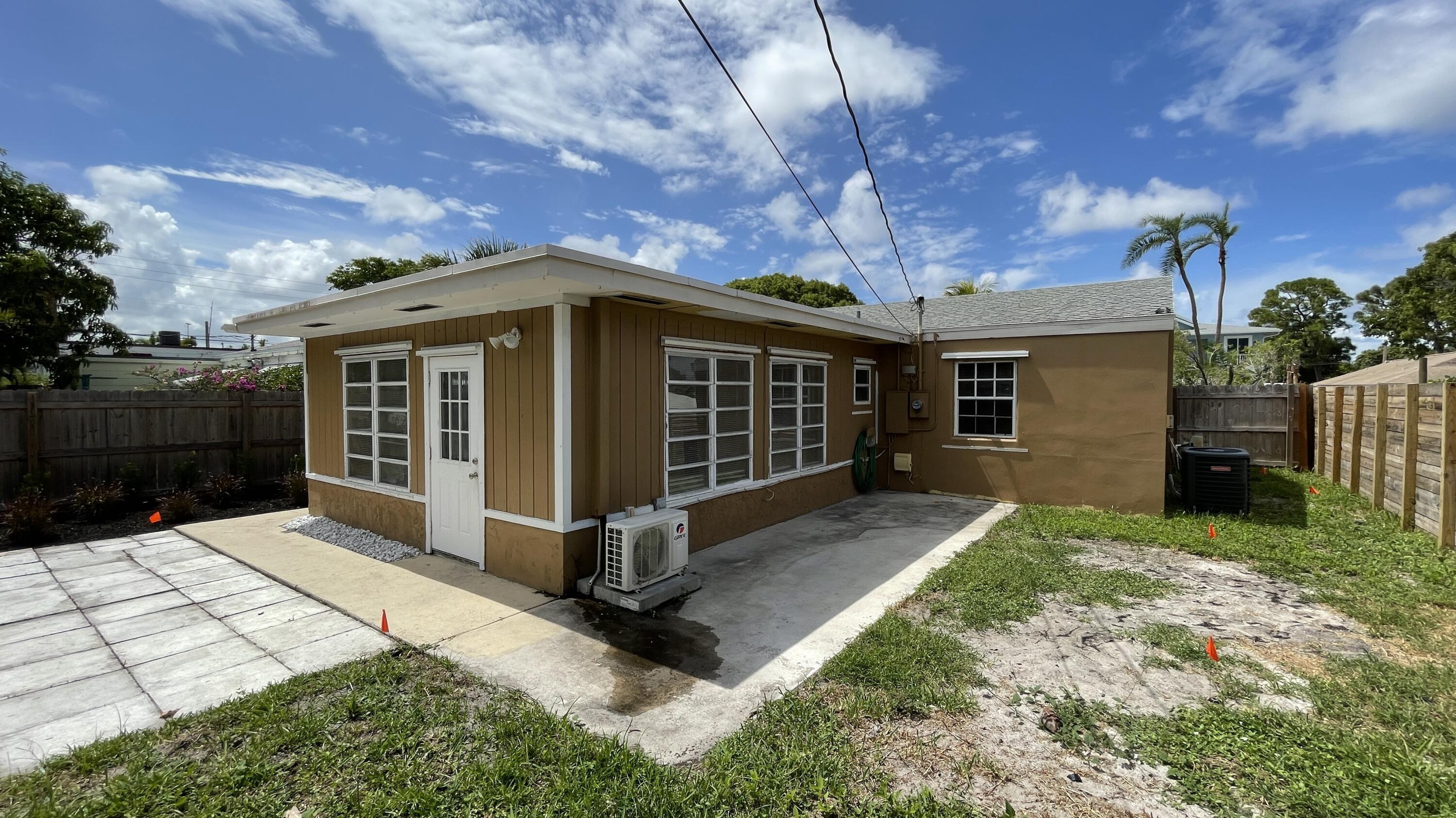 116 E CENTRAL, Lantana FL 33462